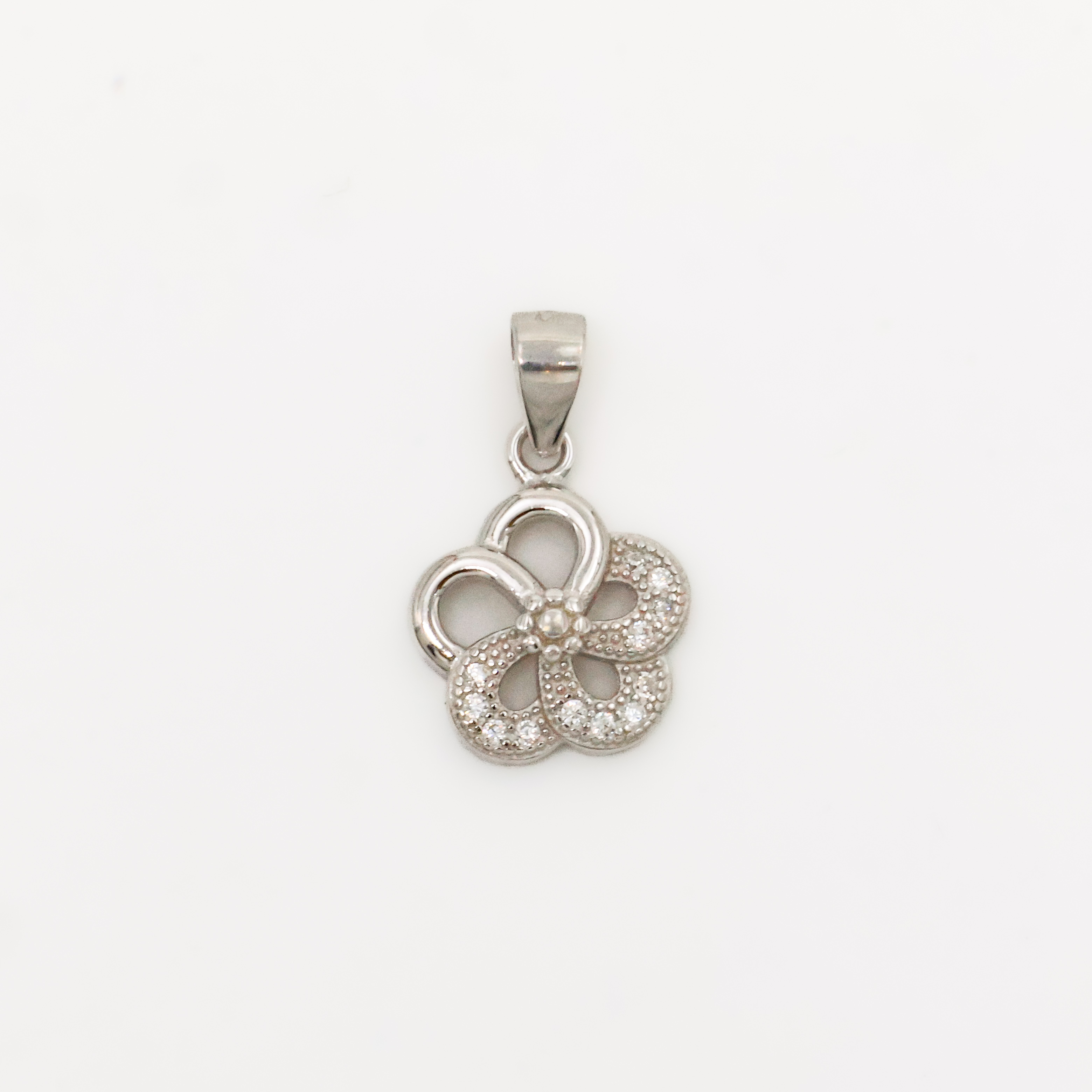 Arham Silver Palace - Silver Flower Pendant