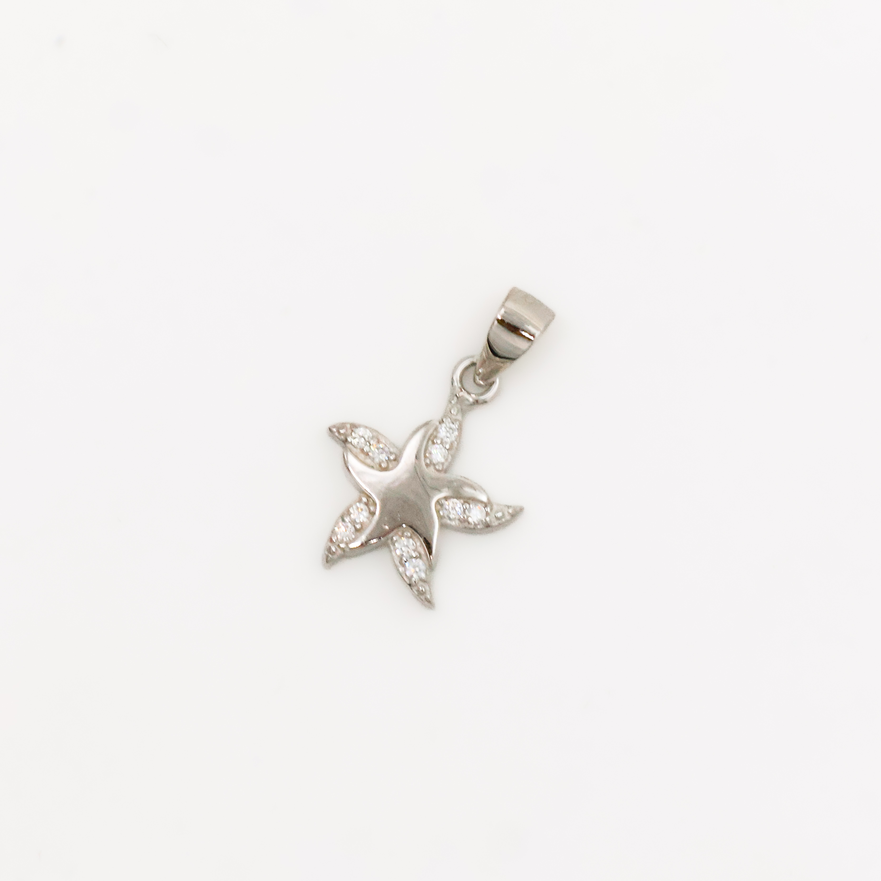 Arham Silver Palace - Silver Starfish Pendant