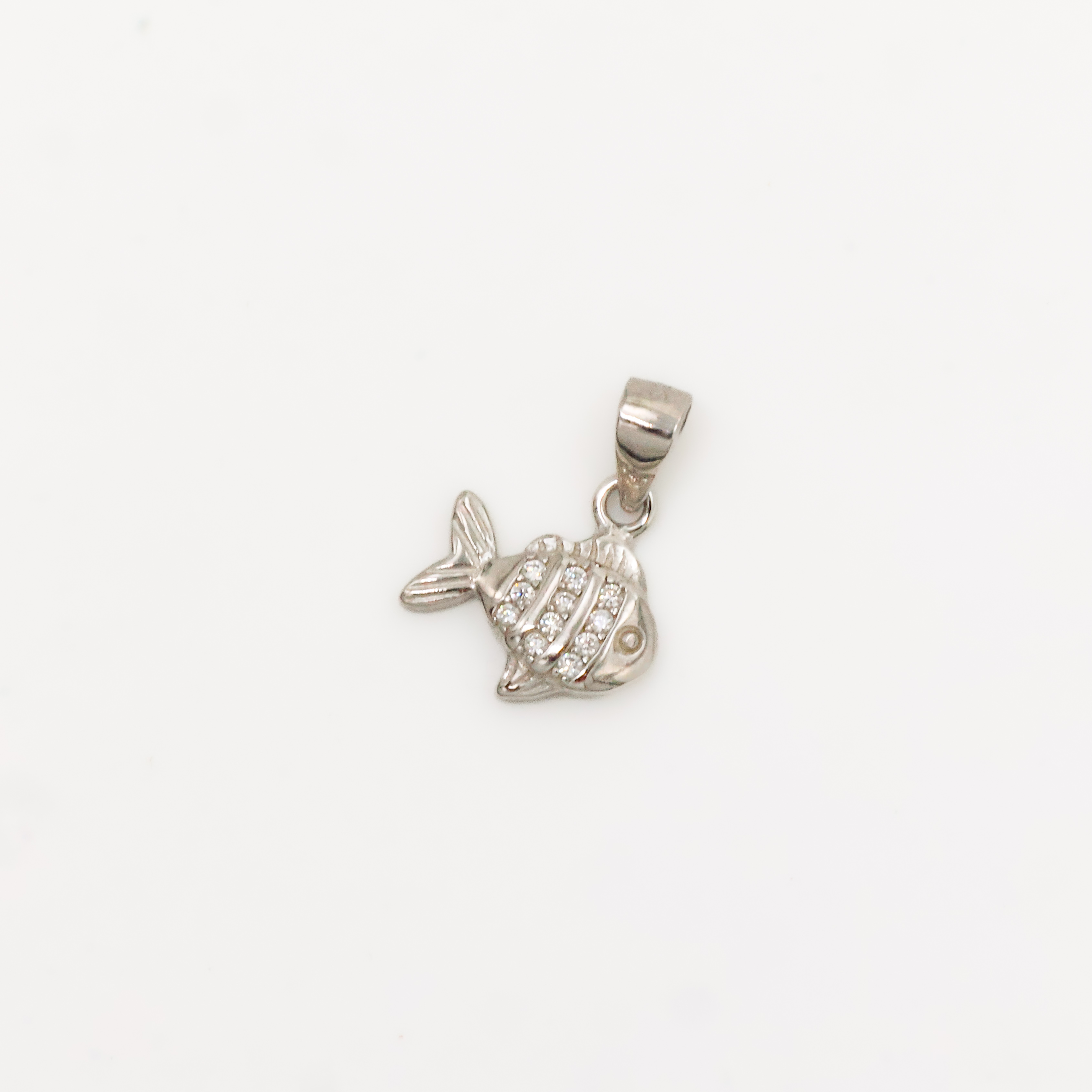 Arham Silver Palace - Silver Fish Pendant