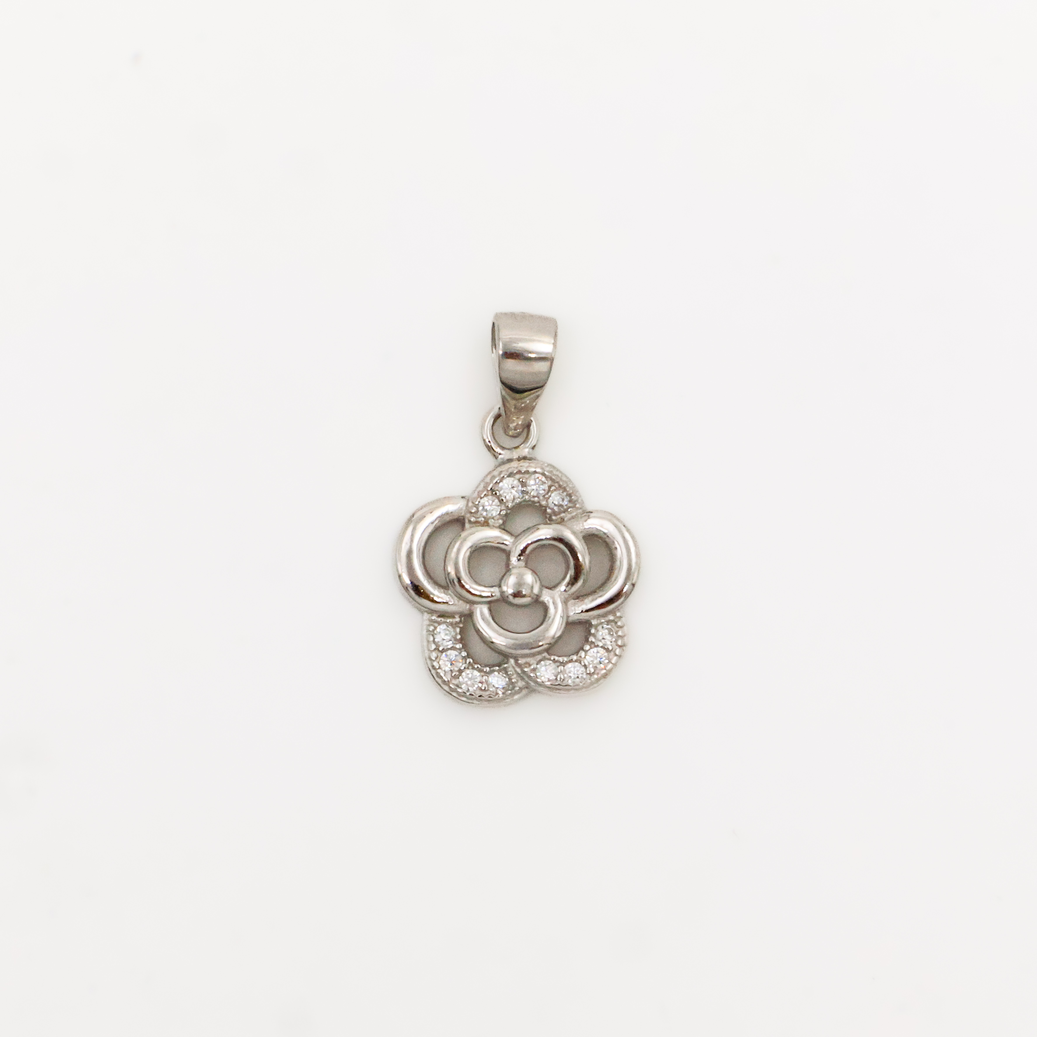 Arham Silver Palace - Silver Flower Pendant