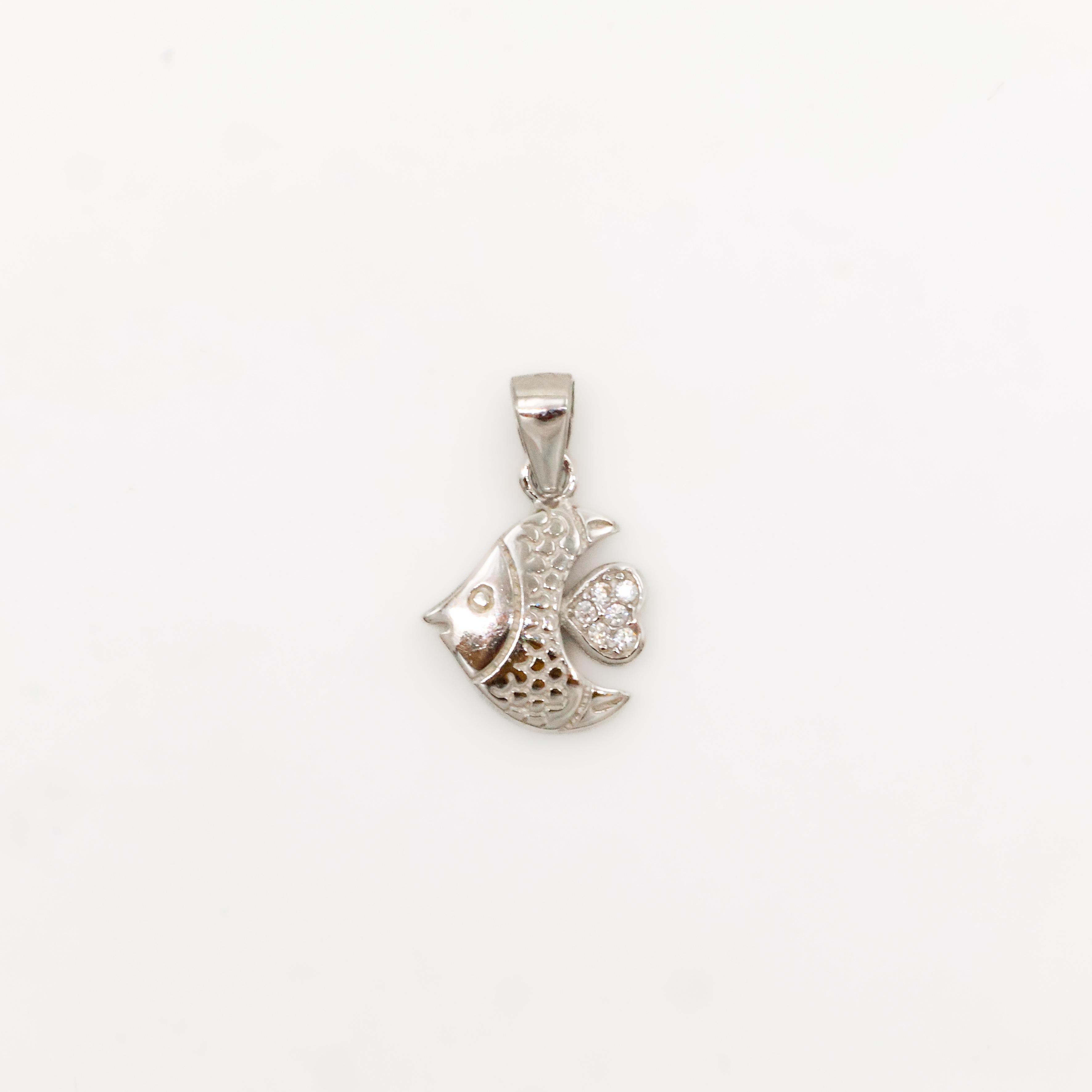 Arham Silver Palace - Silver Fish Pendant