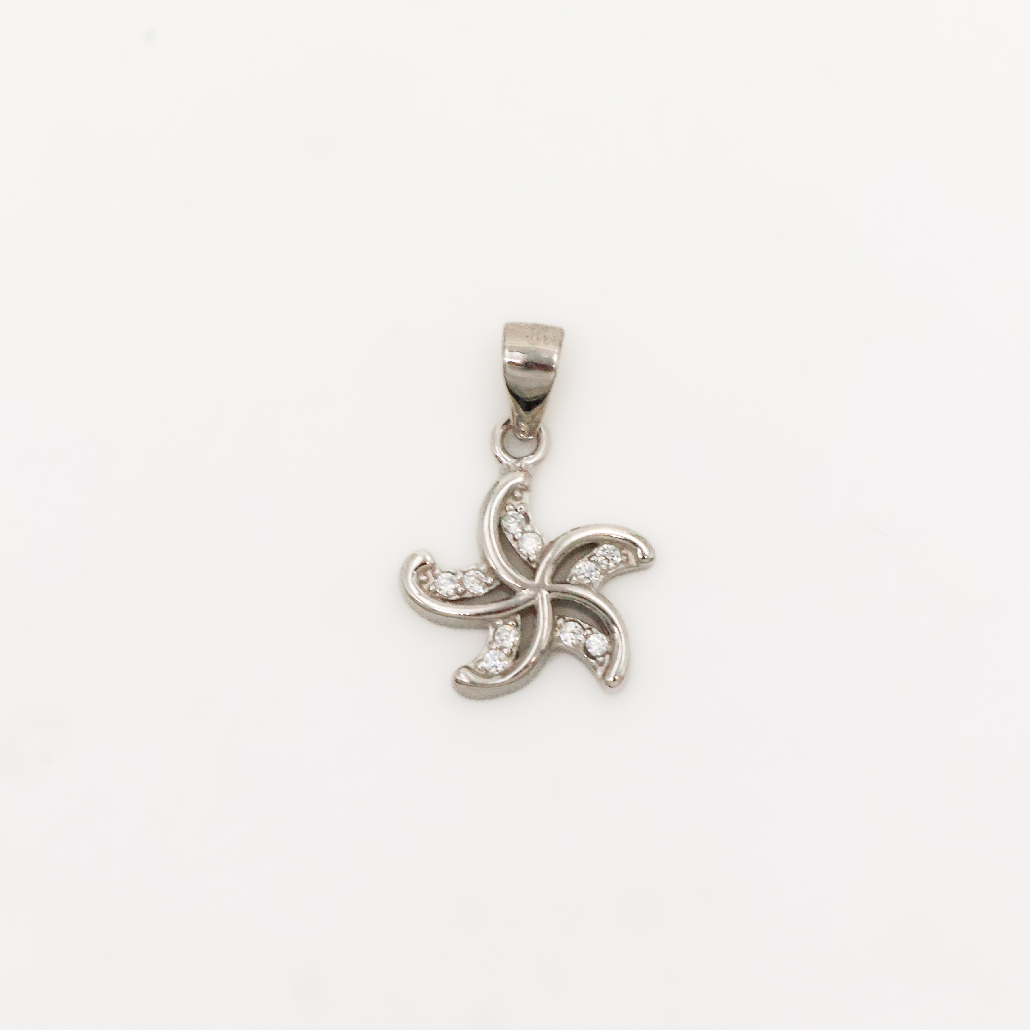 Arham Silver Palace - Silver Starfish Pendant