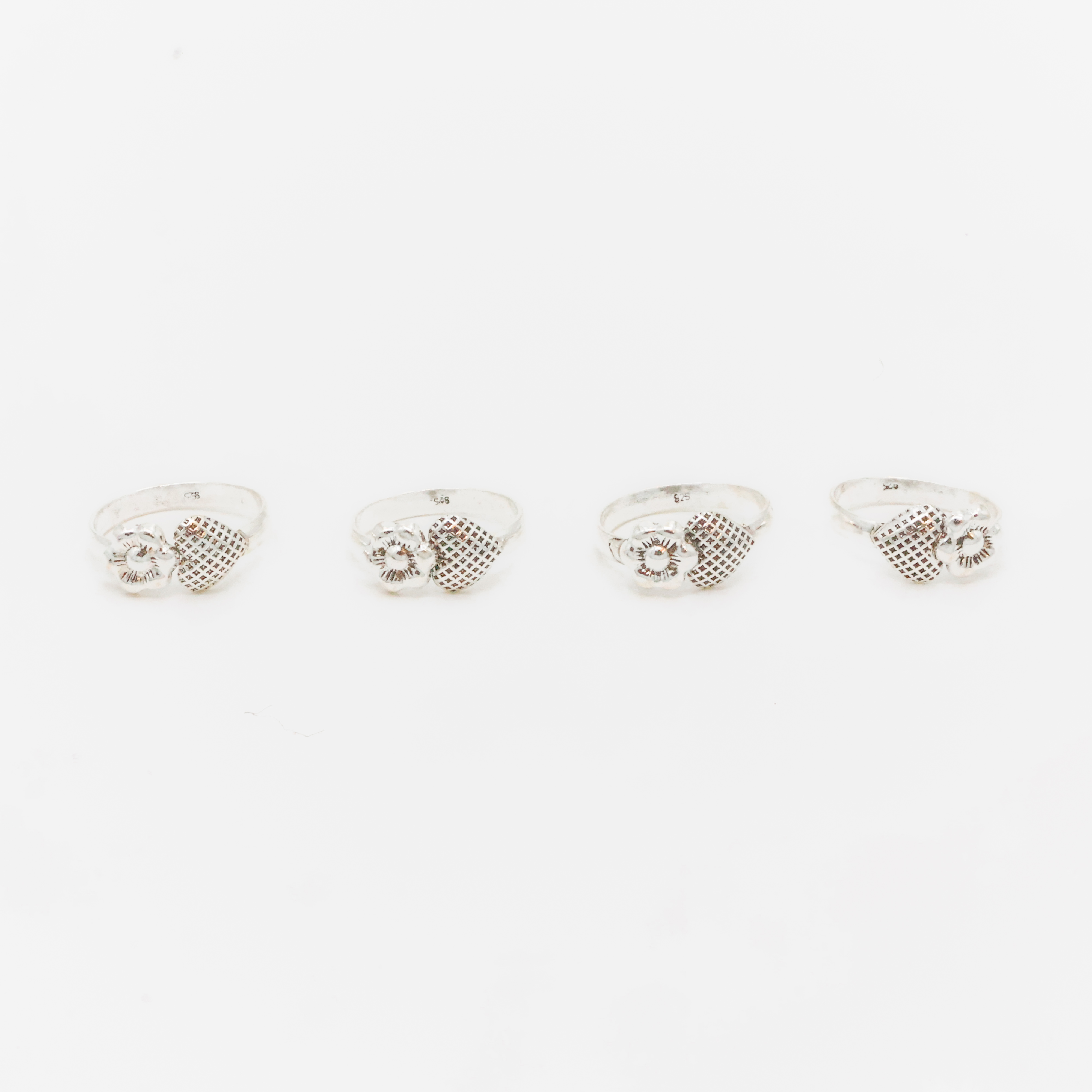 Arham Silver Palace - Silver Toe Rings