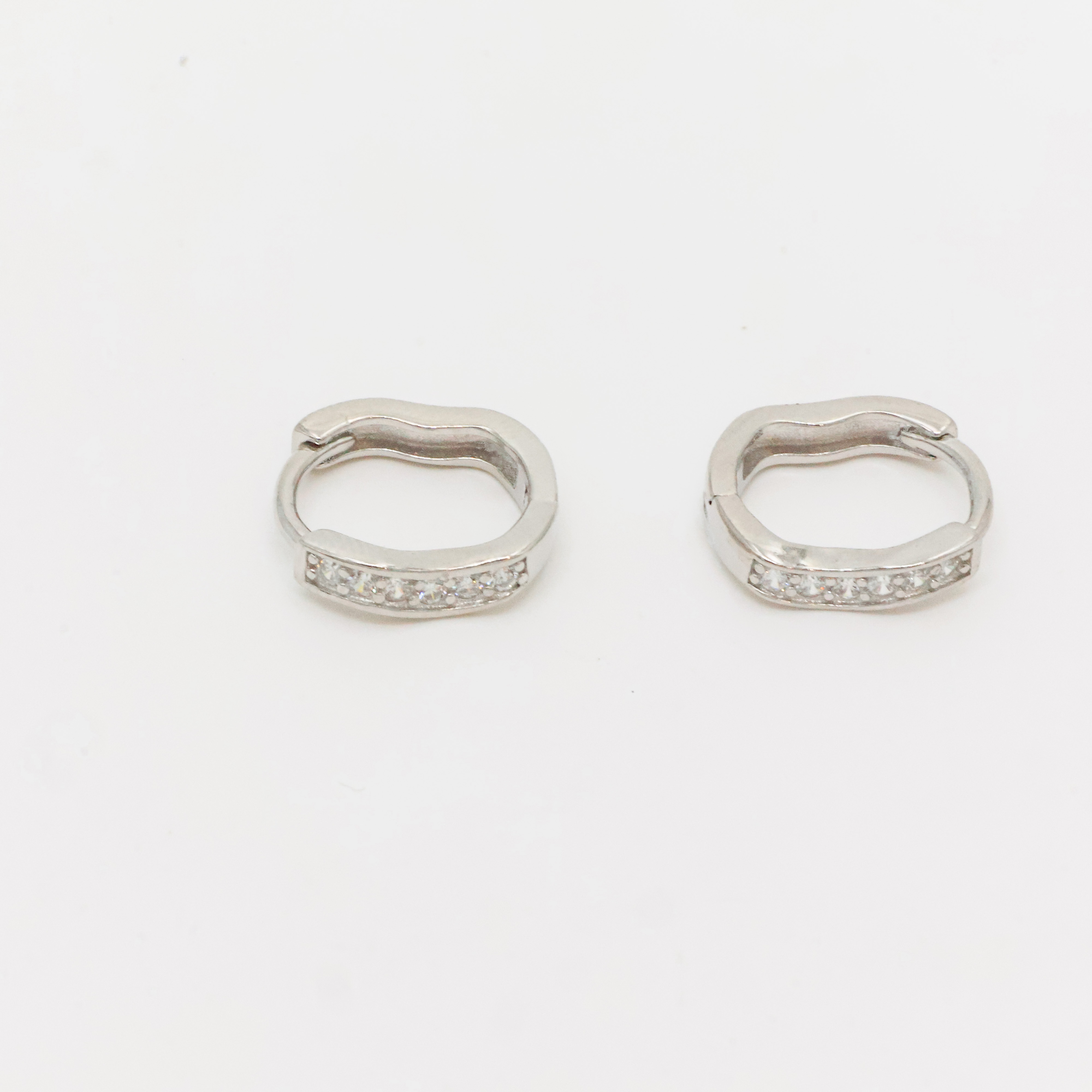 Arham Silver Palace - Silver Hoop Earrings