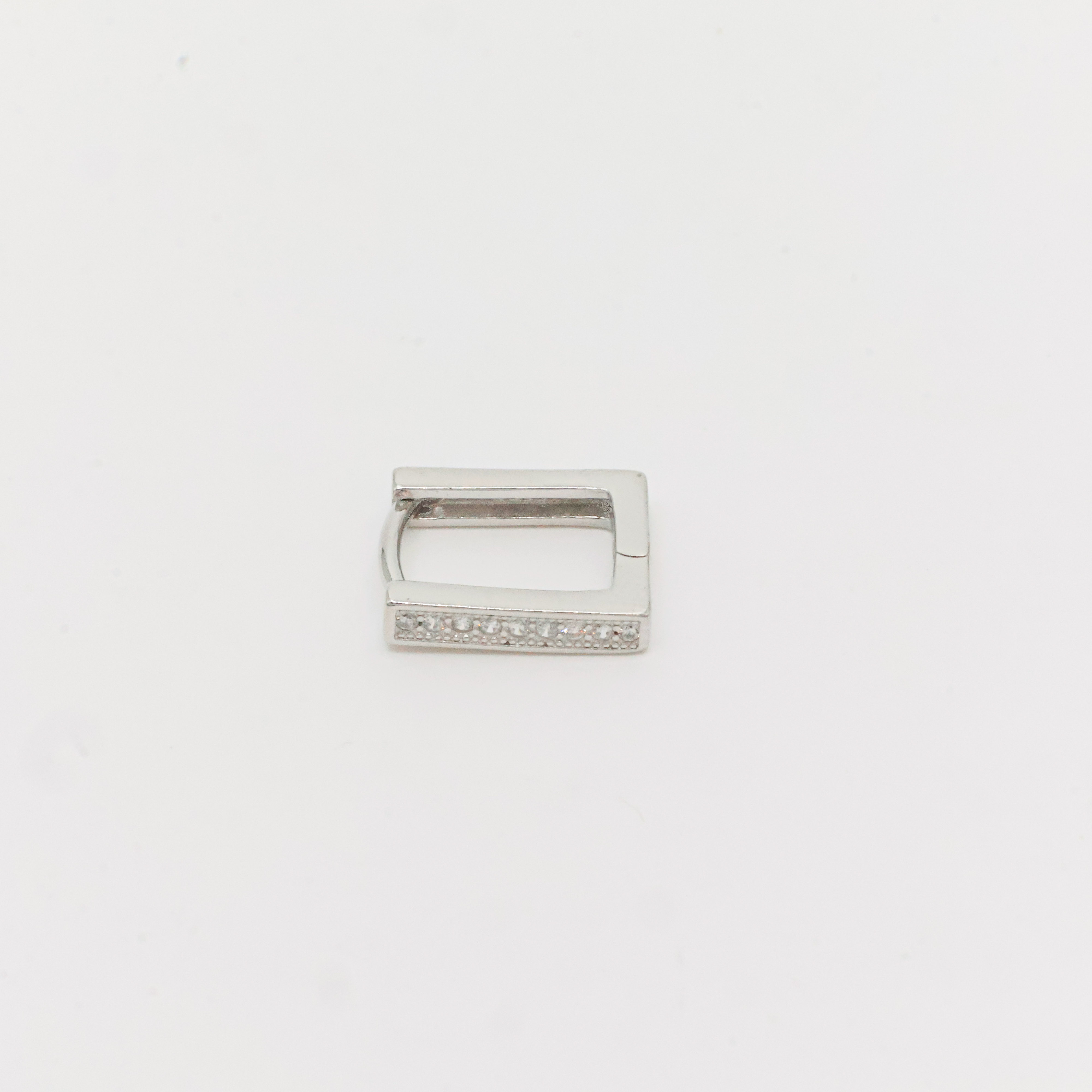 Arham Silver Palace - Silver Square Earrings