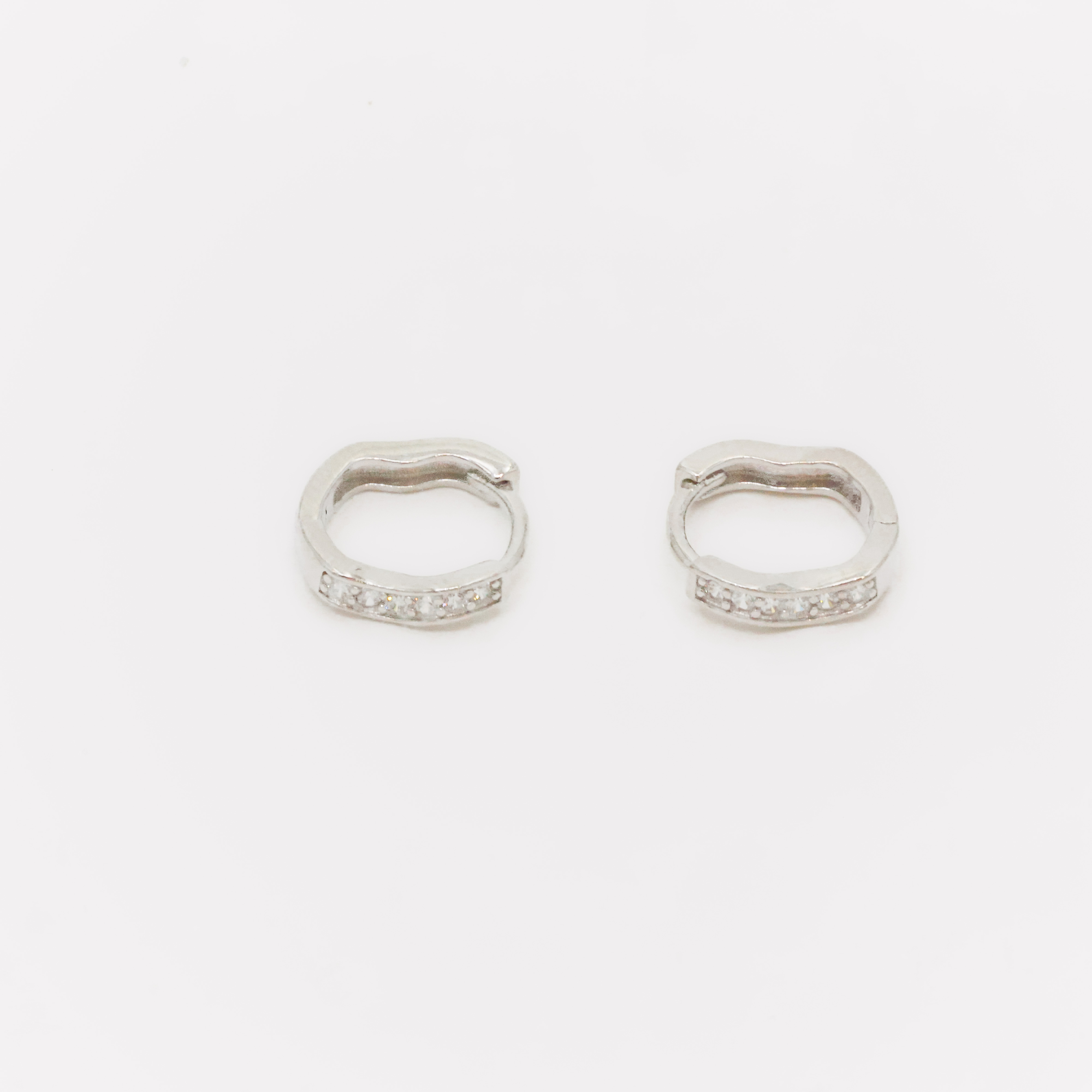 Arham Silver Palace - Silver Hoop Earrings