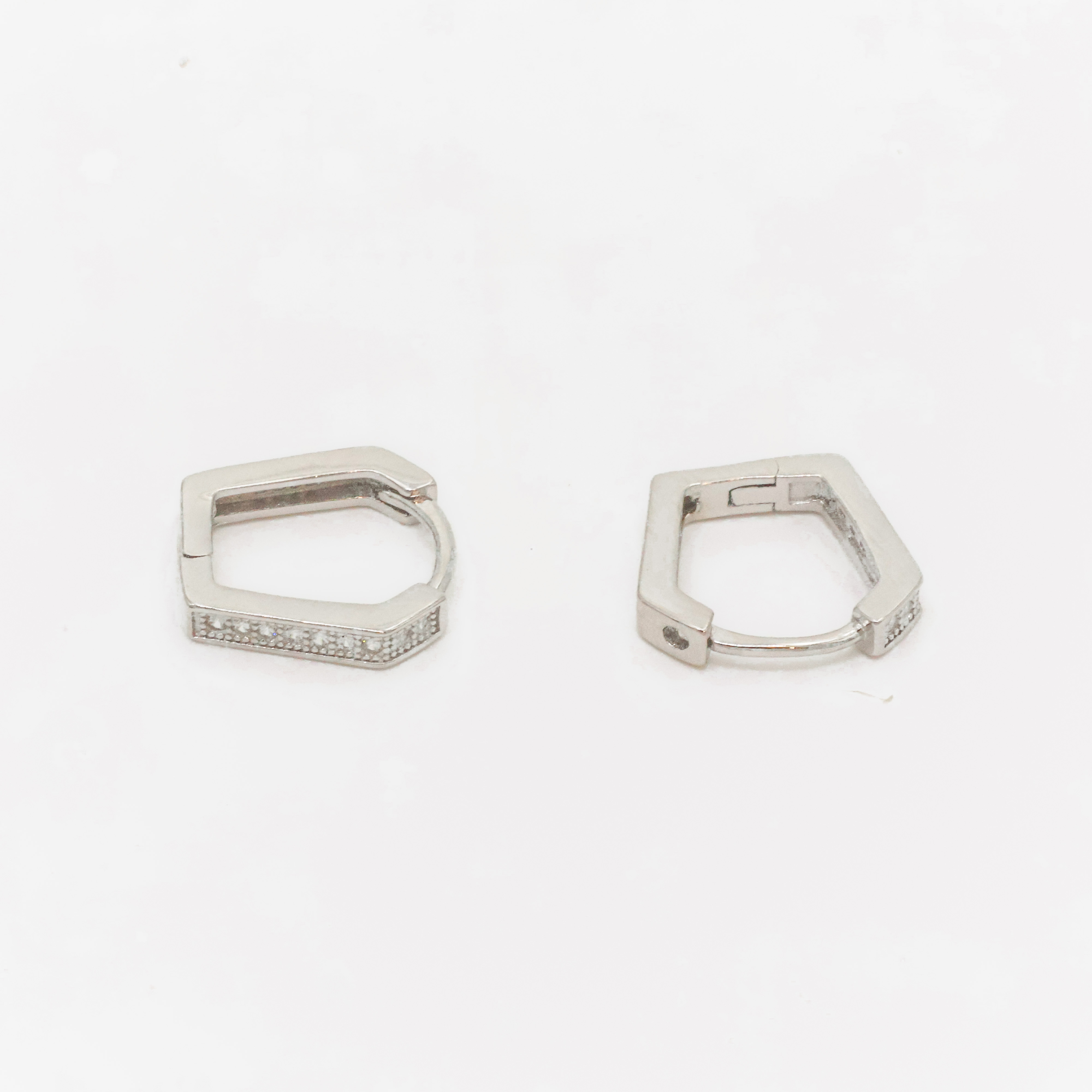 Arham Silver Palace - Silver Hoop Earrings