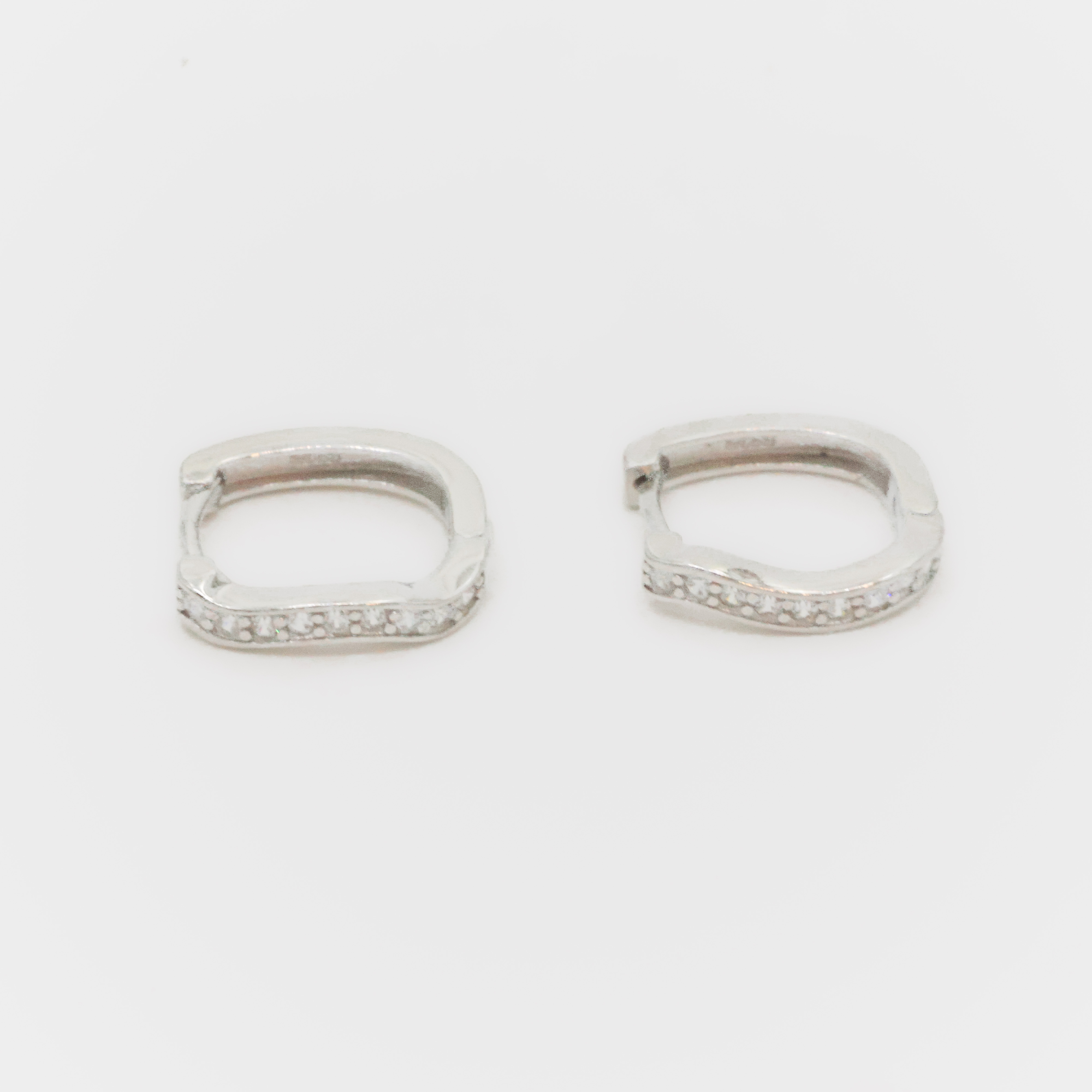 Arham Silver Palace - Silver Hoop Earrings