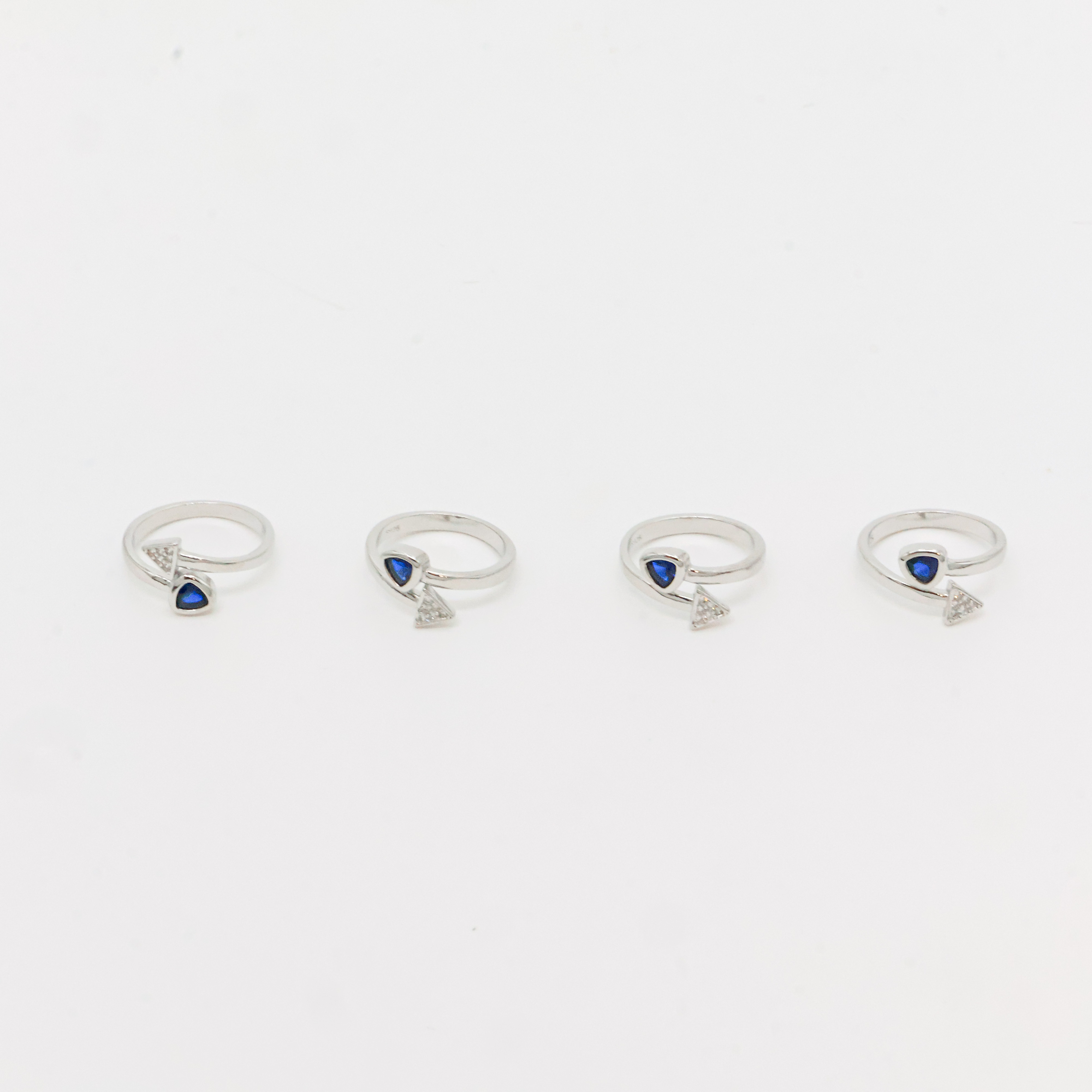 Arham Silver Palace - Silver Triangle Ring
