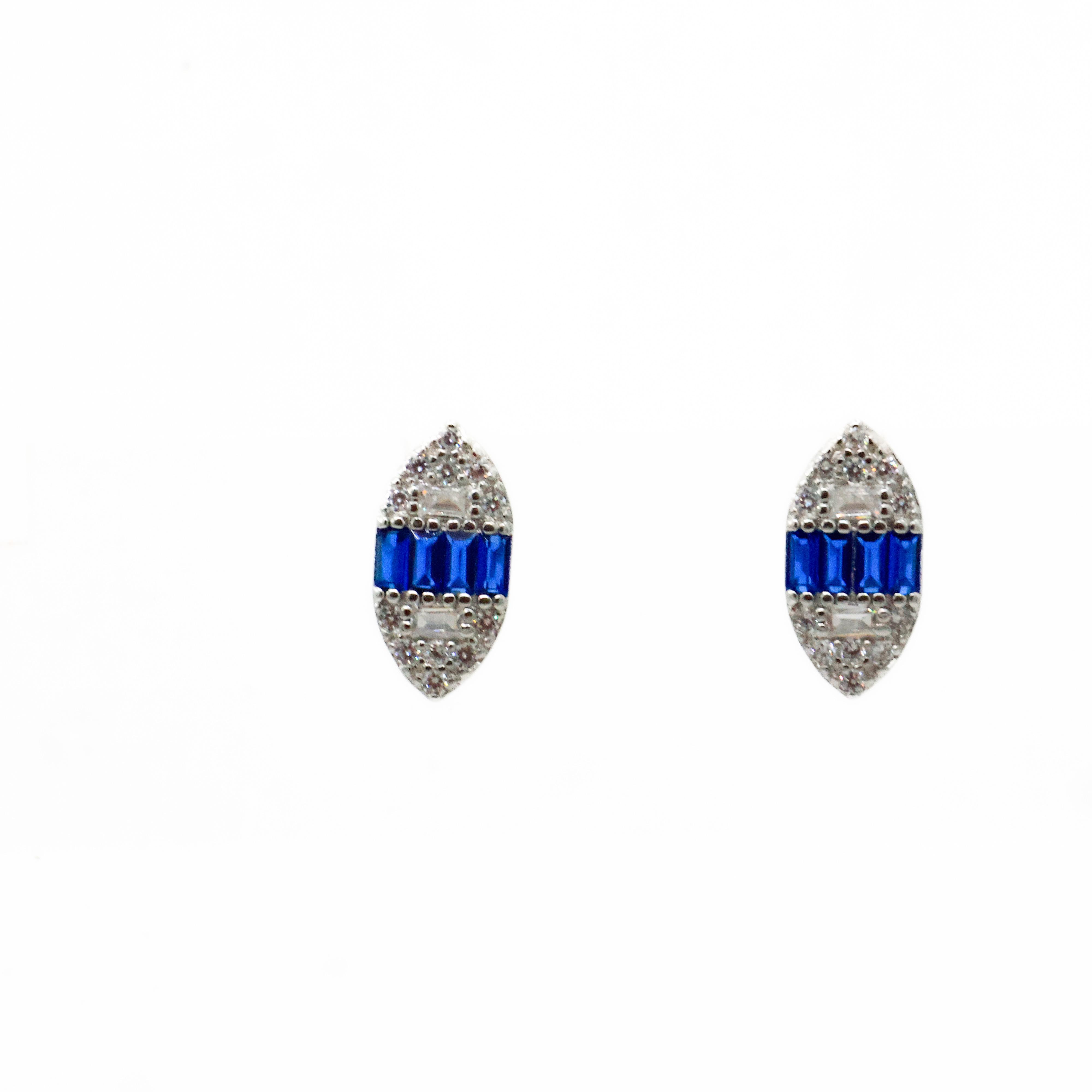 Arham Silver Palace - Silver Stud Earrings