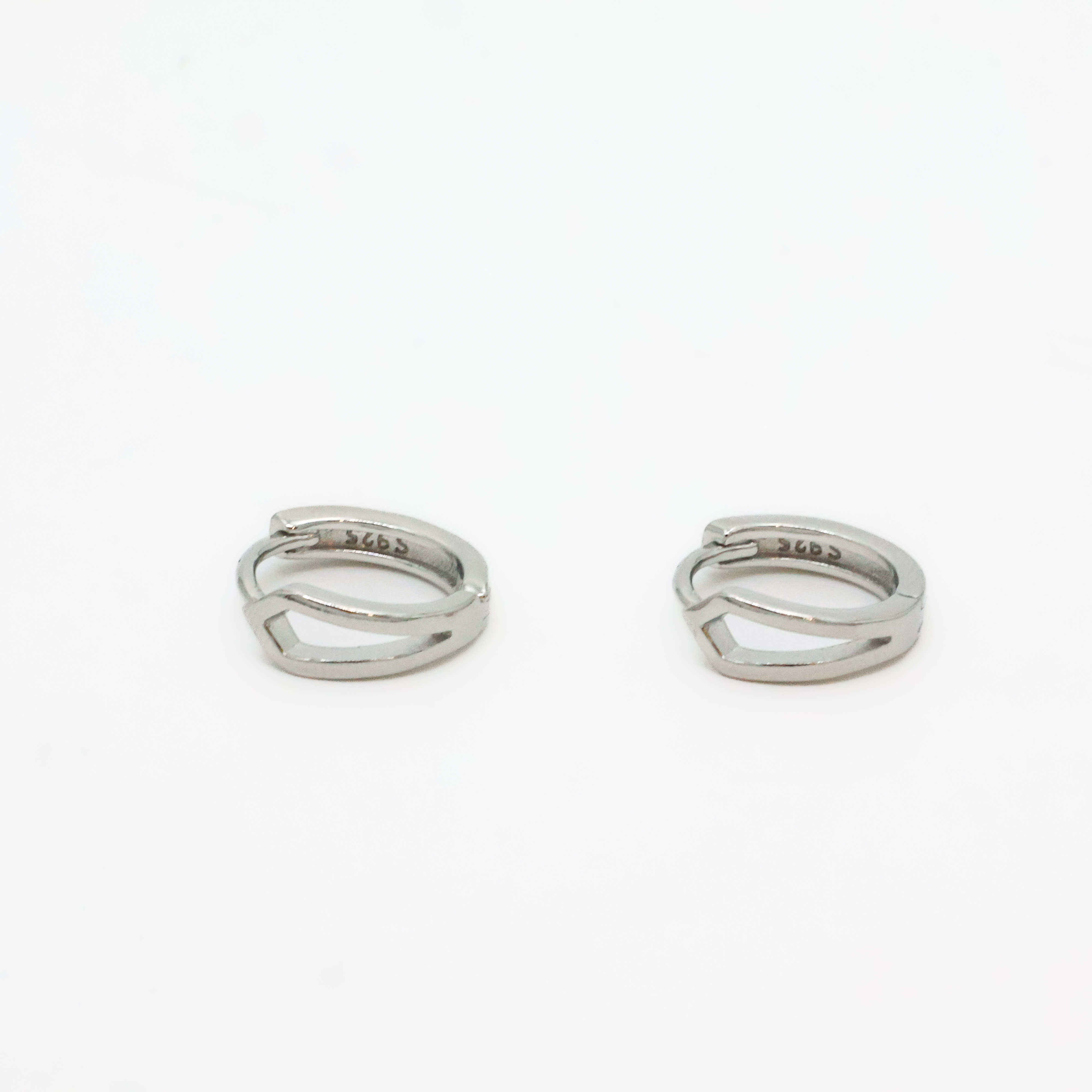 Arham Silver Palace - Silver Hoop Earrings