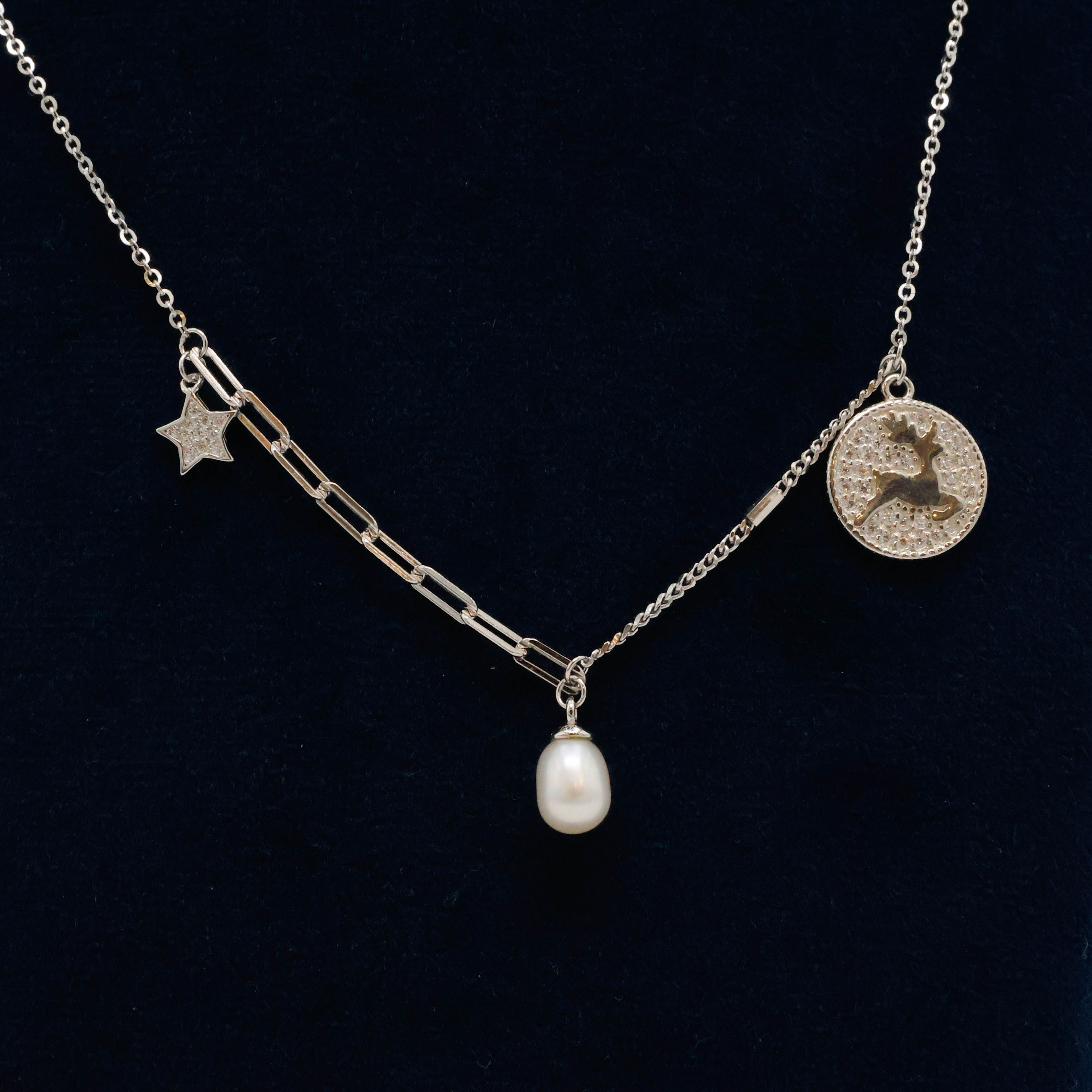 Arham Silver Palace - Silver Charm Necklace