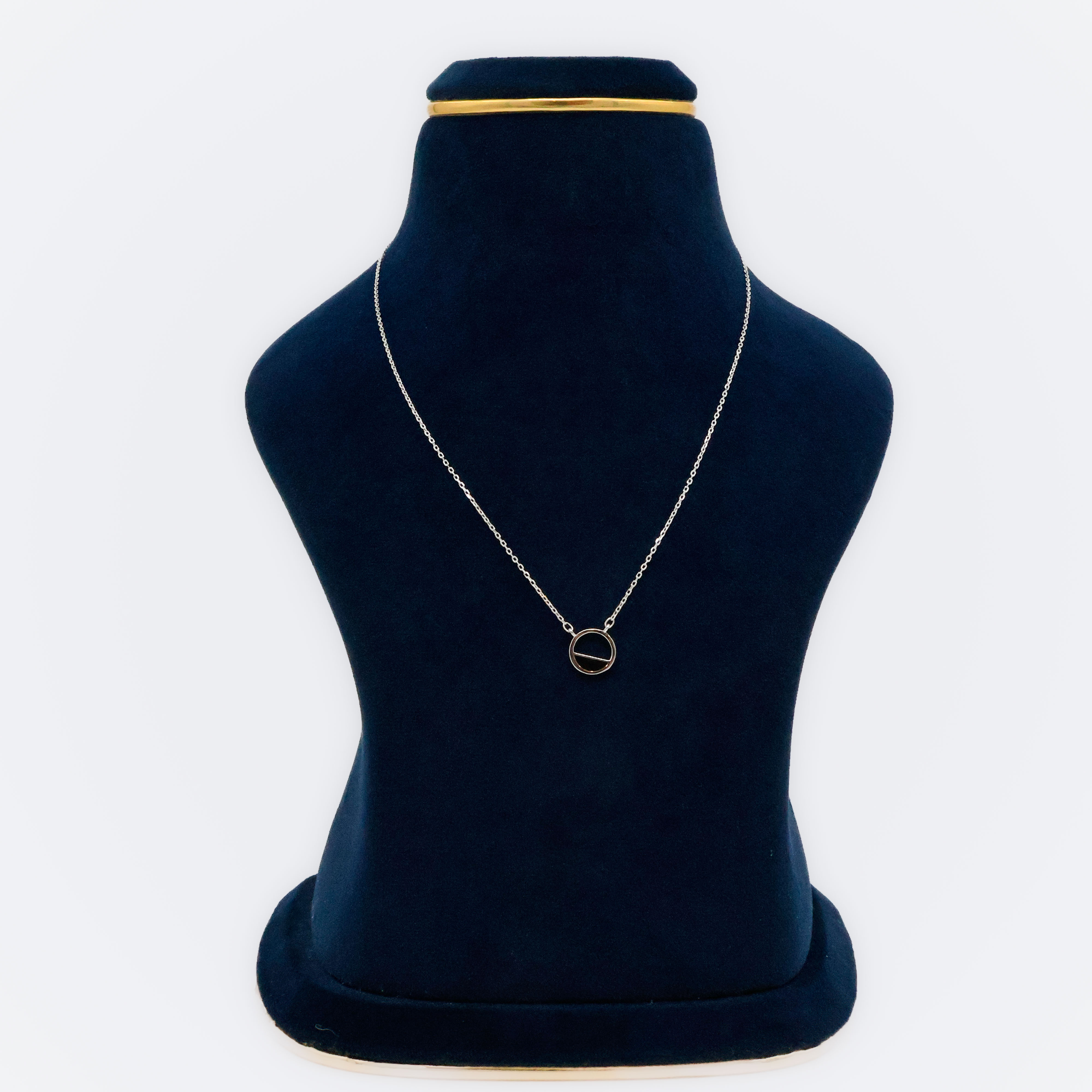 Arham Silver Palace - Silver Circle Pendant