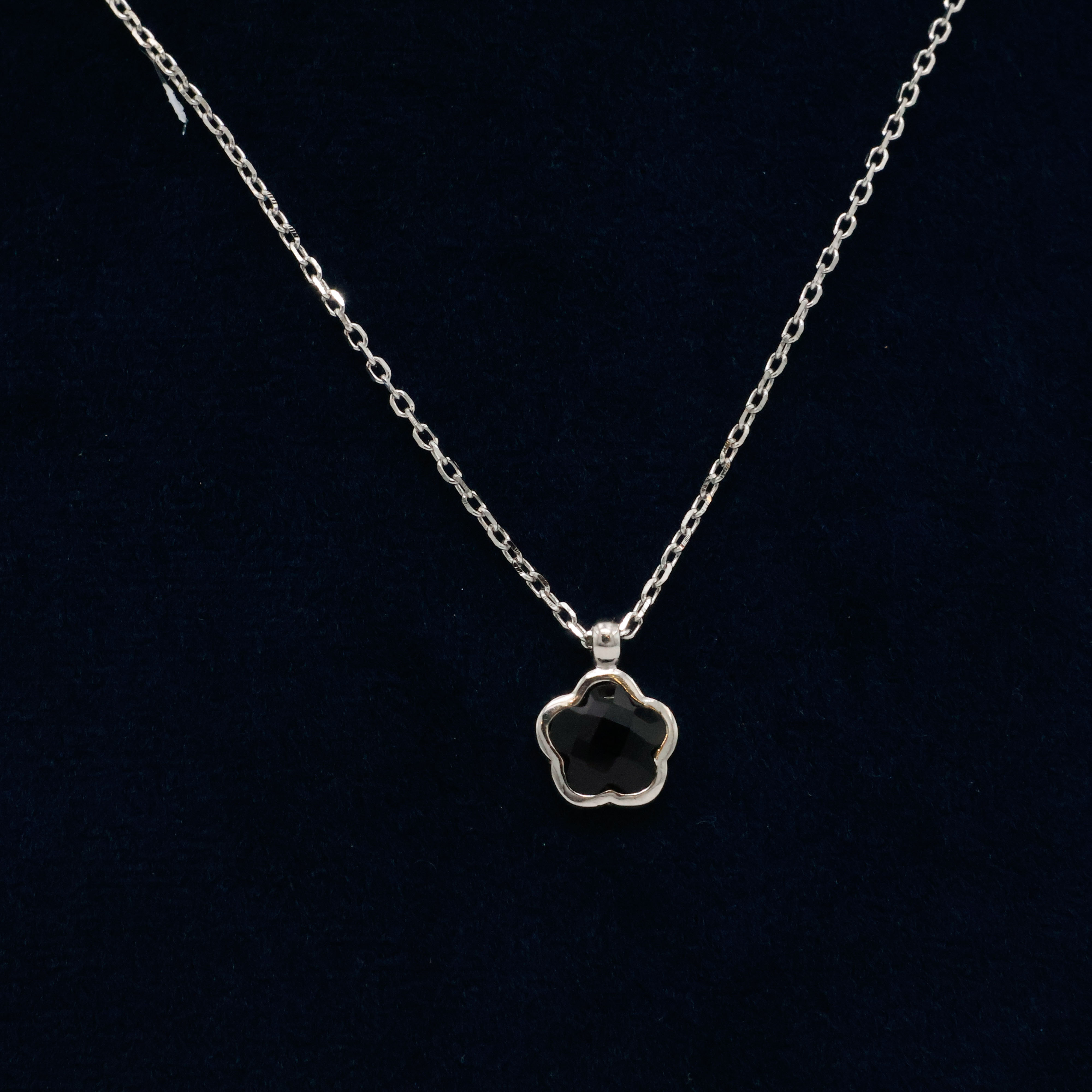 Arham Silver Palace - Silver Flower Pendant