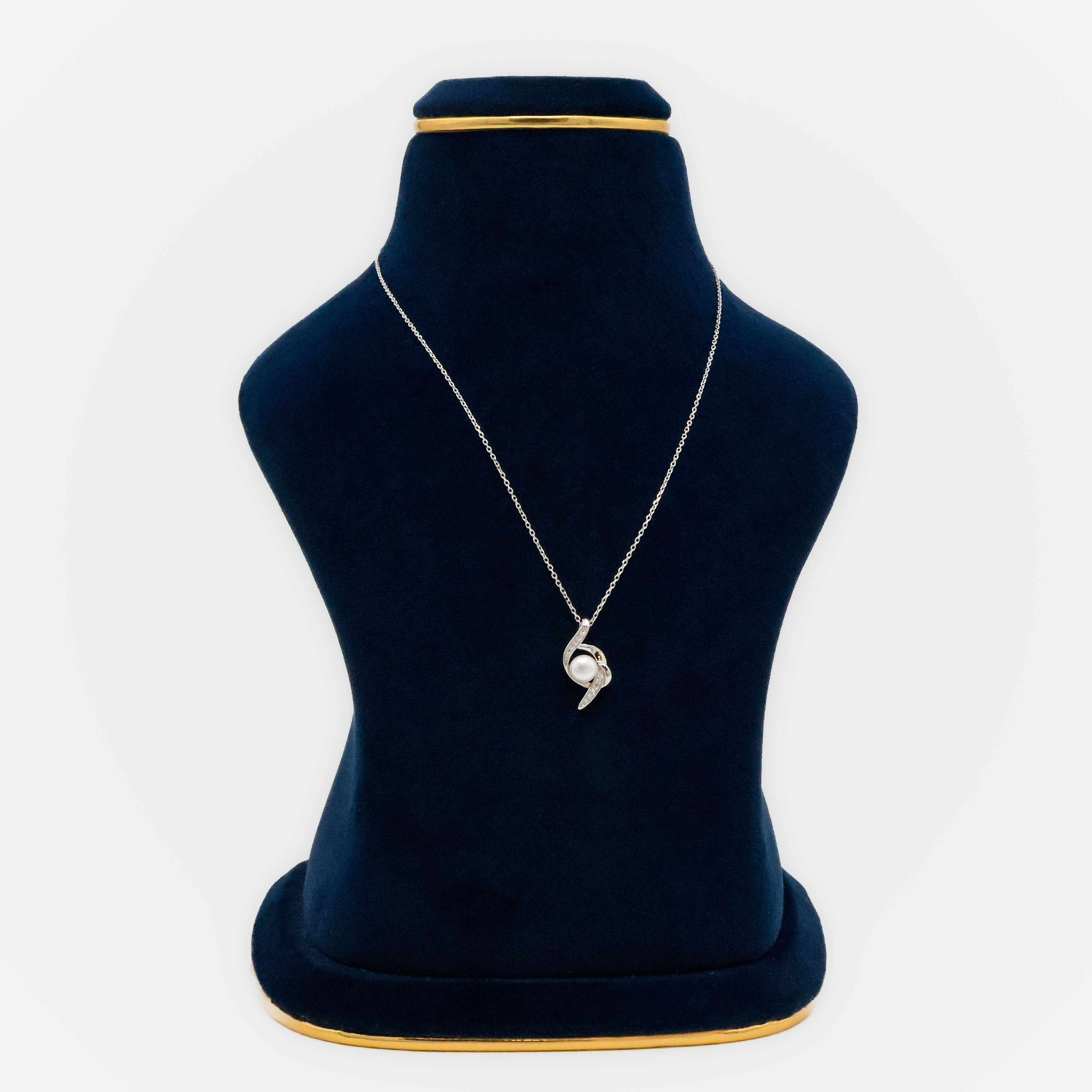 Arham Silver Palace - Pearl Silver Pendant