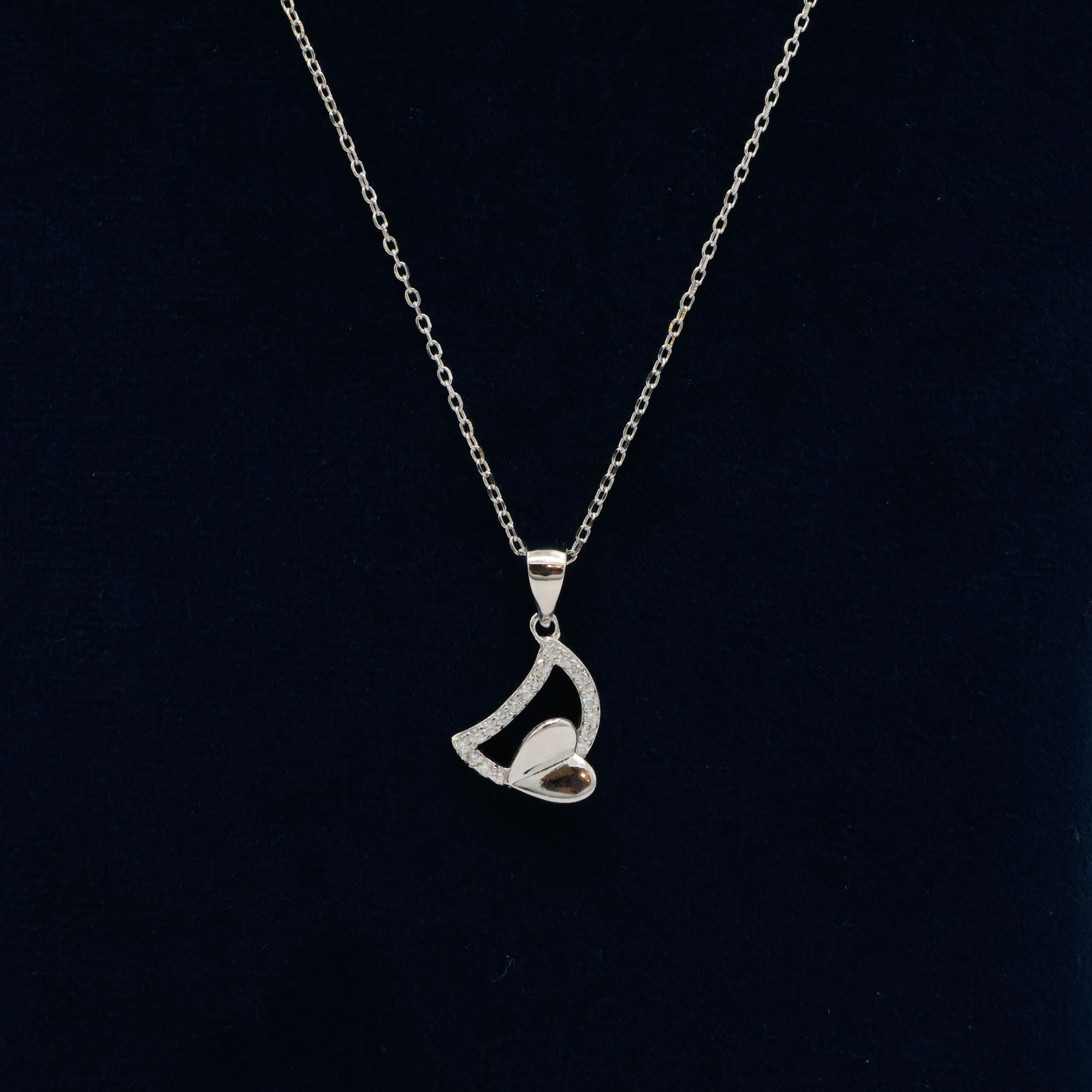 Arham Silver Palace - Silver Heart Pendant