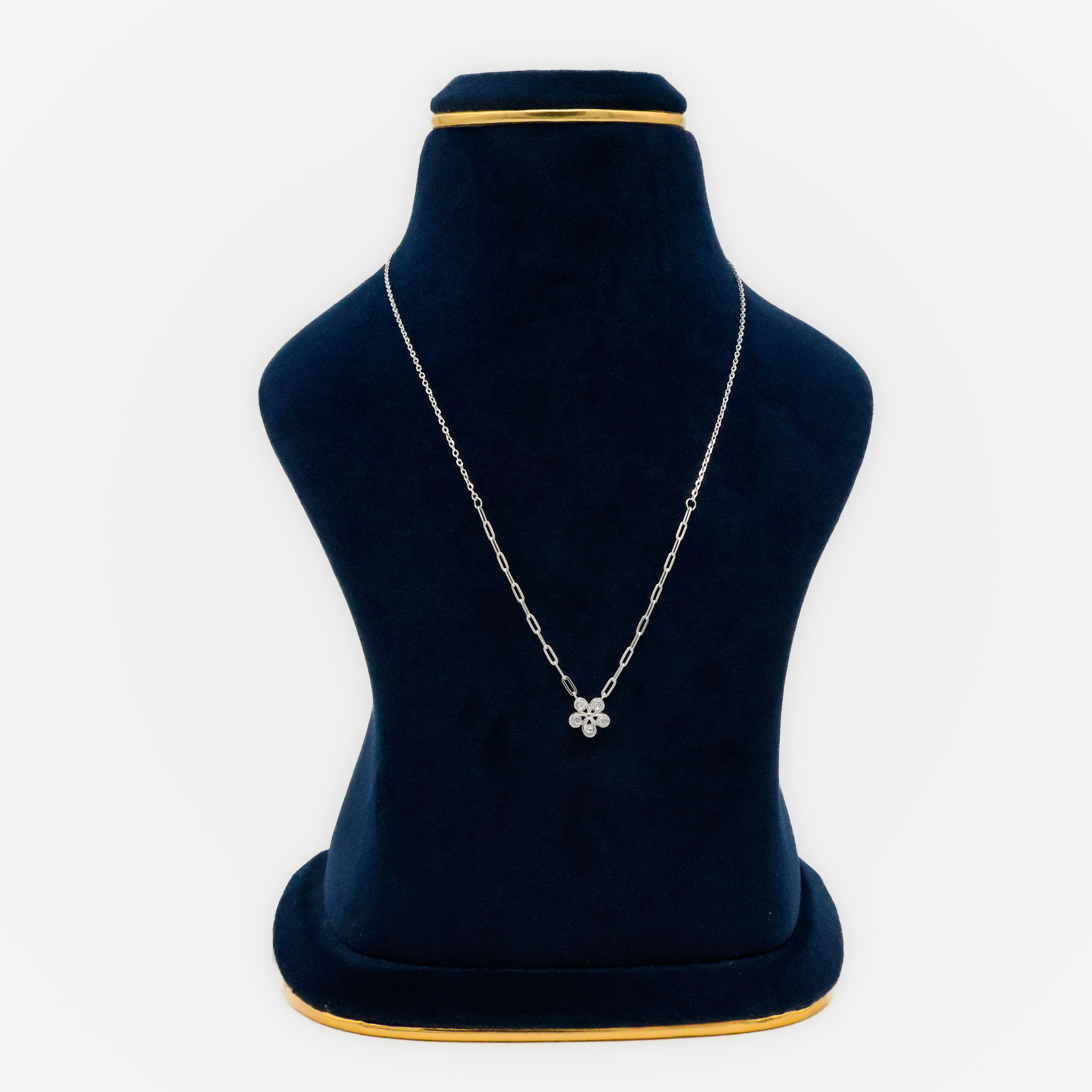 Arham Silver Palace - Silver Flower Necklace