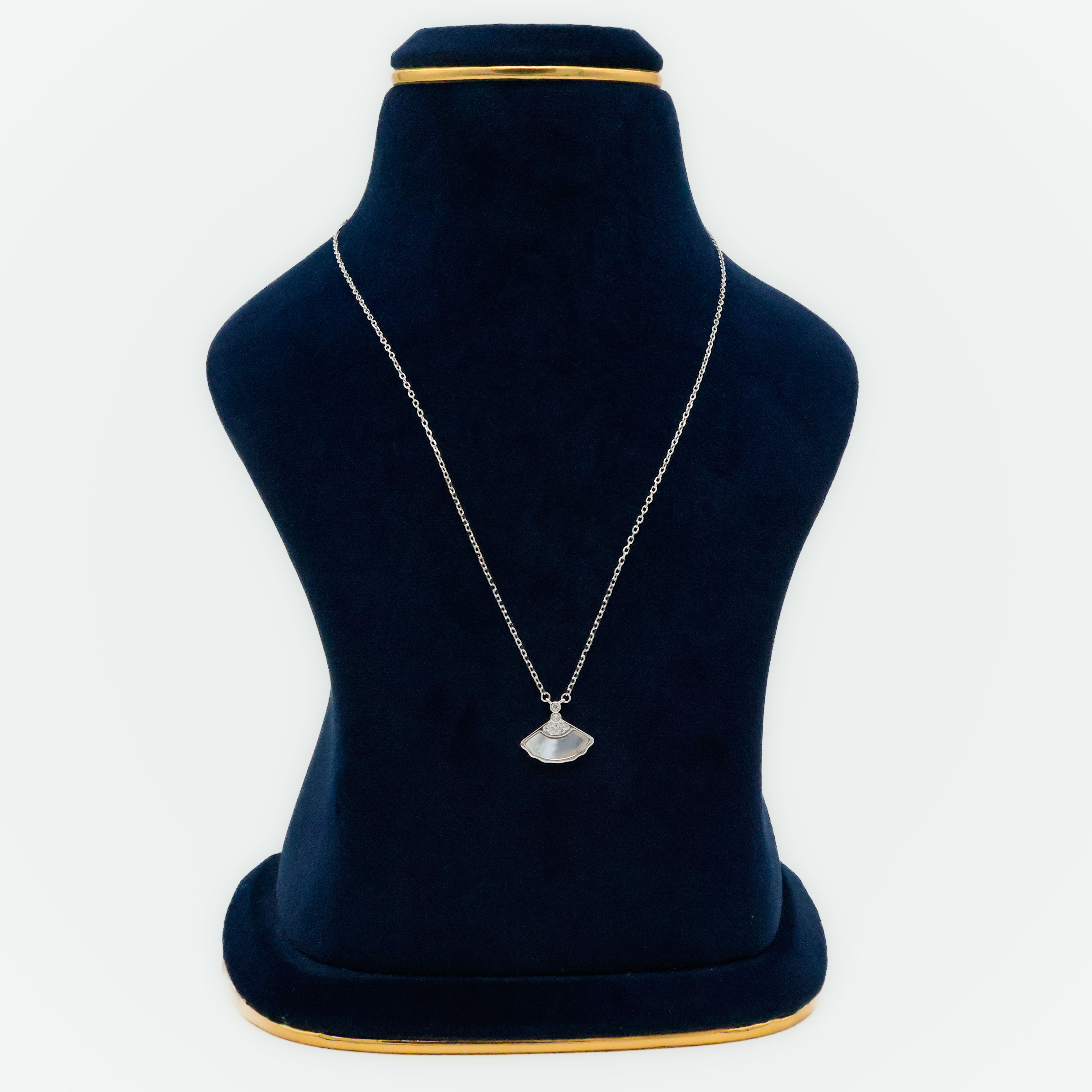 Arham Silver Palace - Silver Fan Pendant