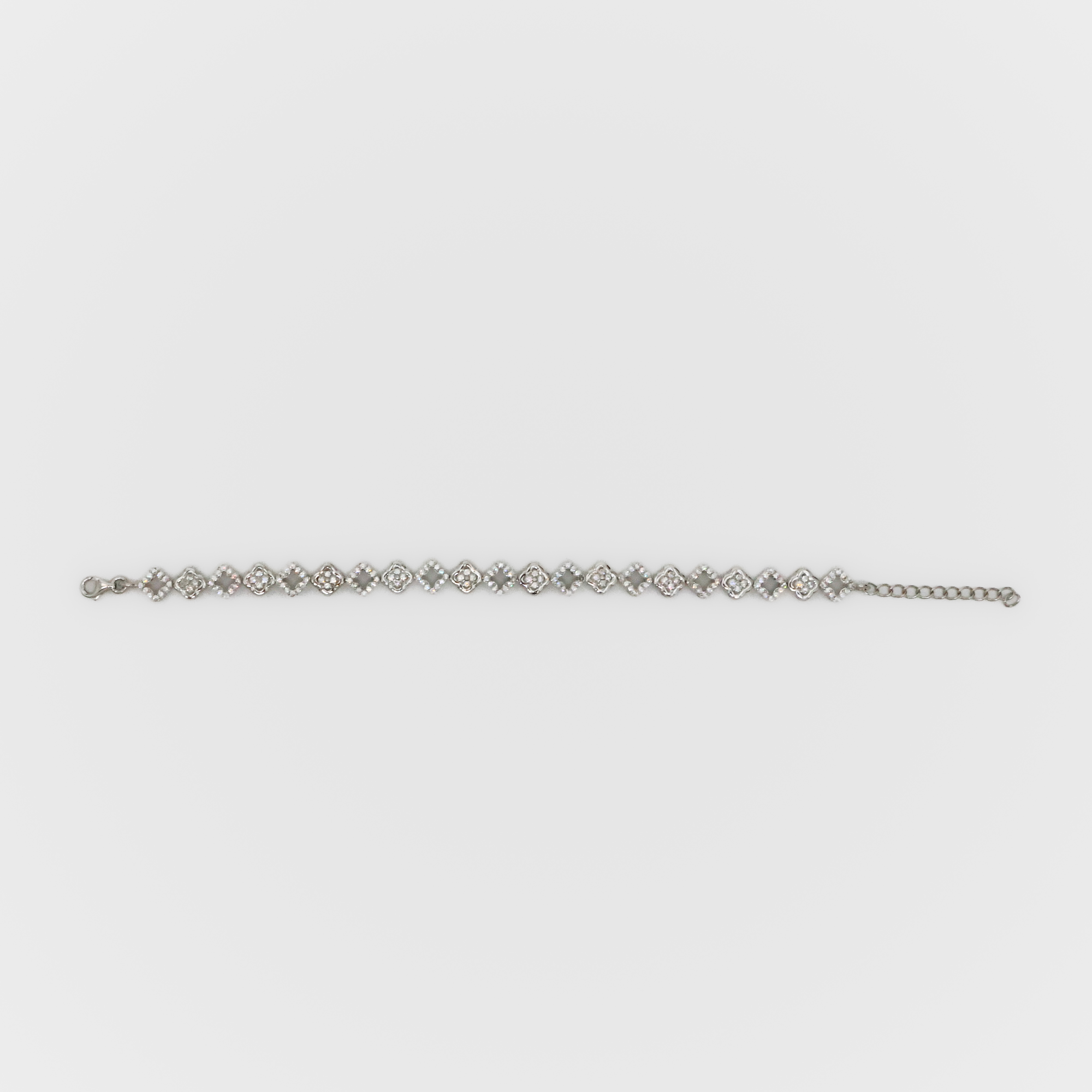 Arham Silver Palace - Silver Clover Bracelet