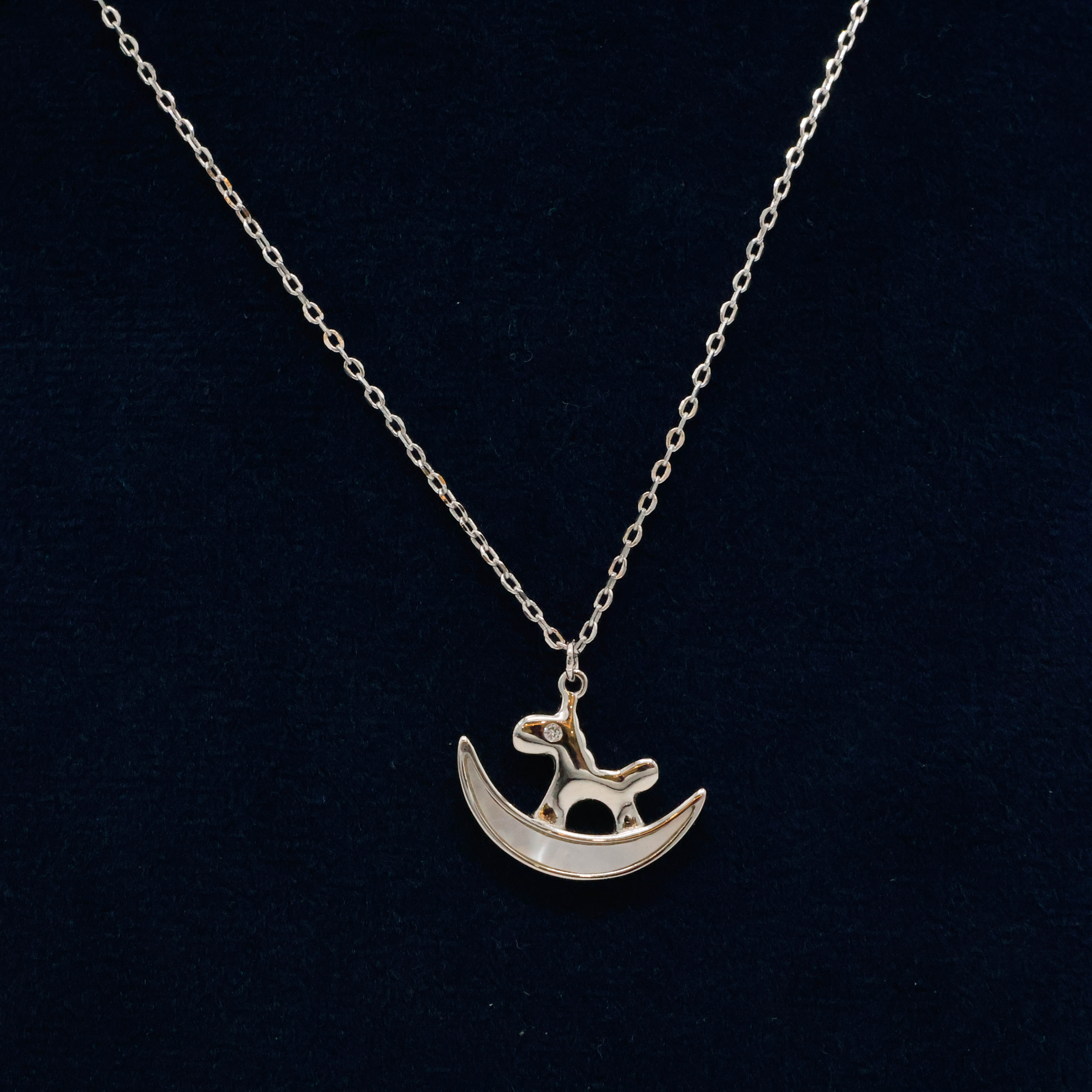 Arham Silver Palace - Silver Horse Pendant