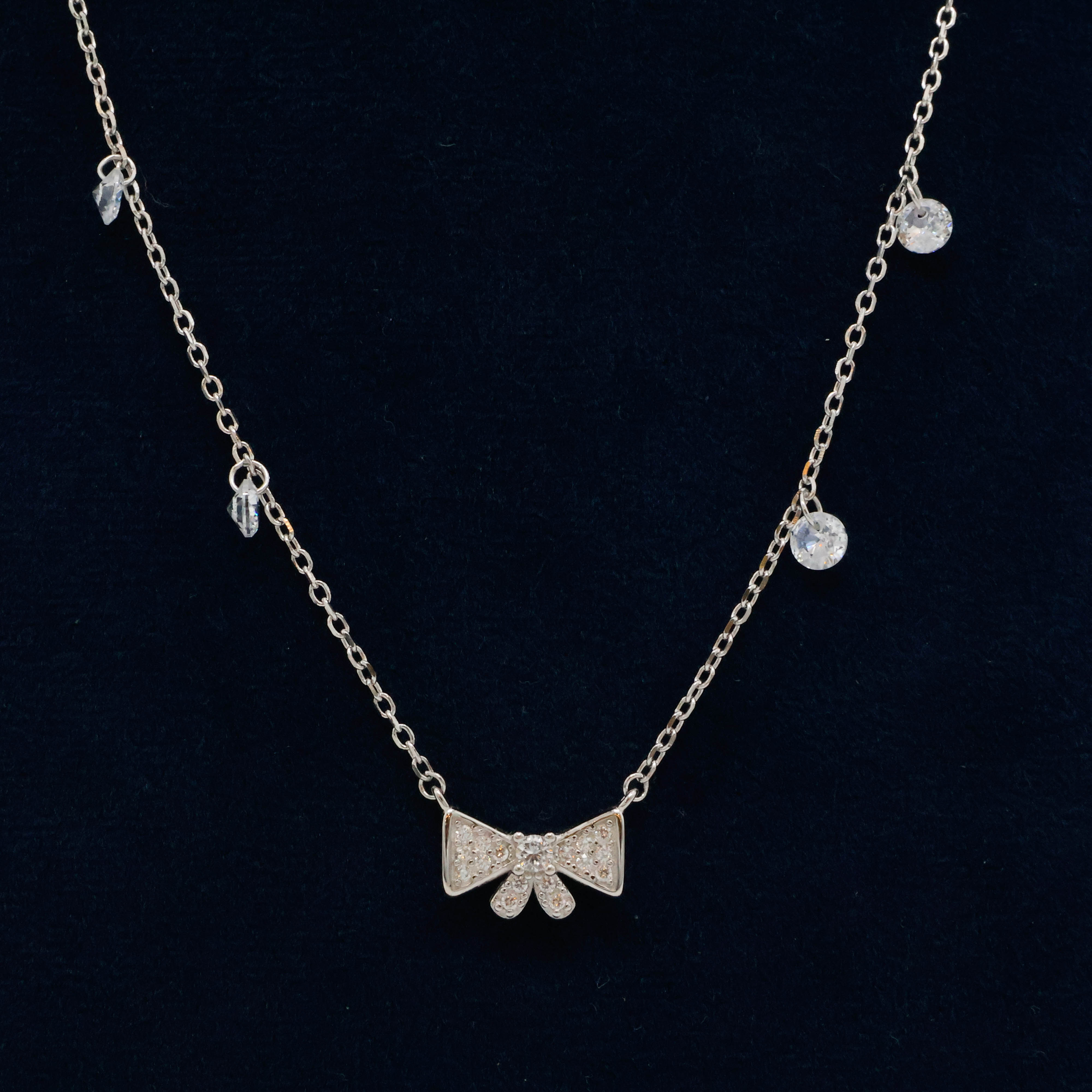Arham Silver Palace - Silver Bow Necklace