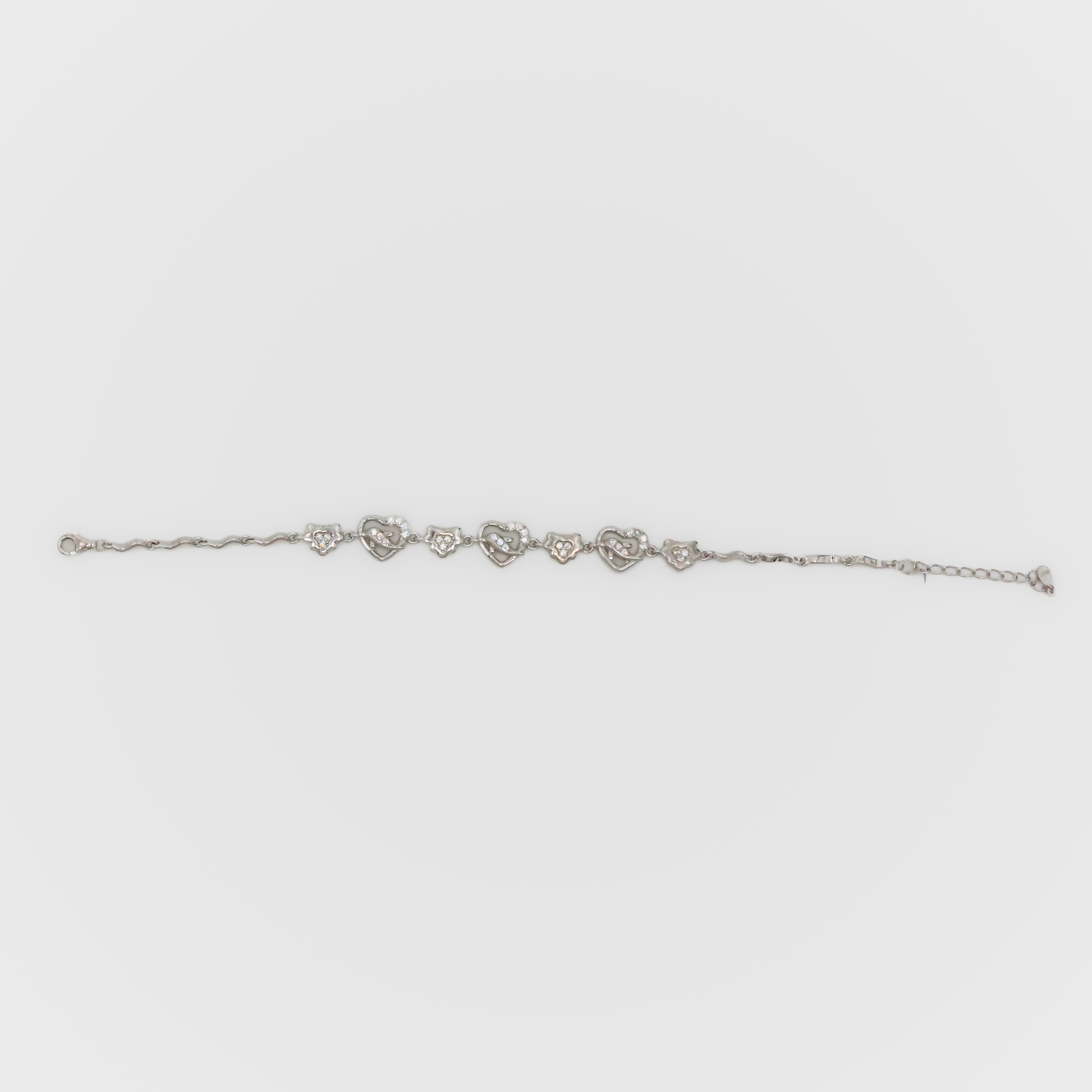 Arham Silver Palace - Silver Heart Bracelet