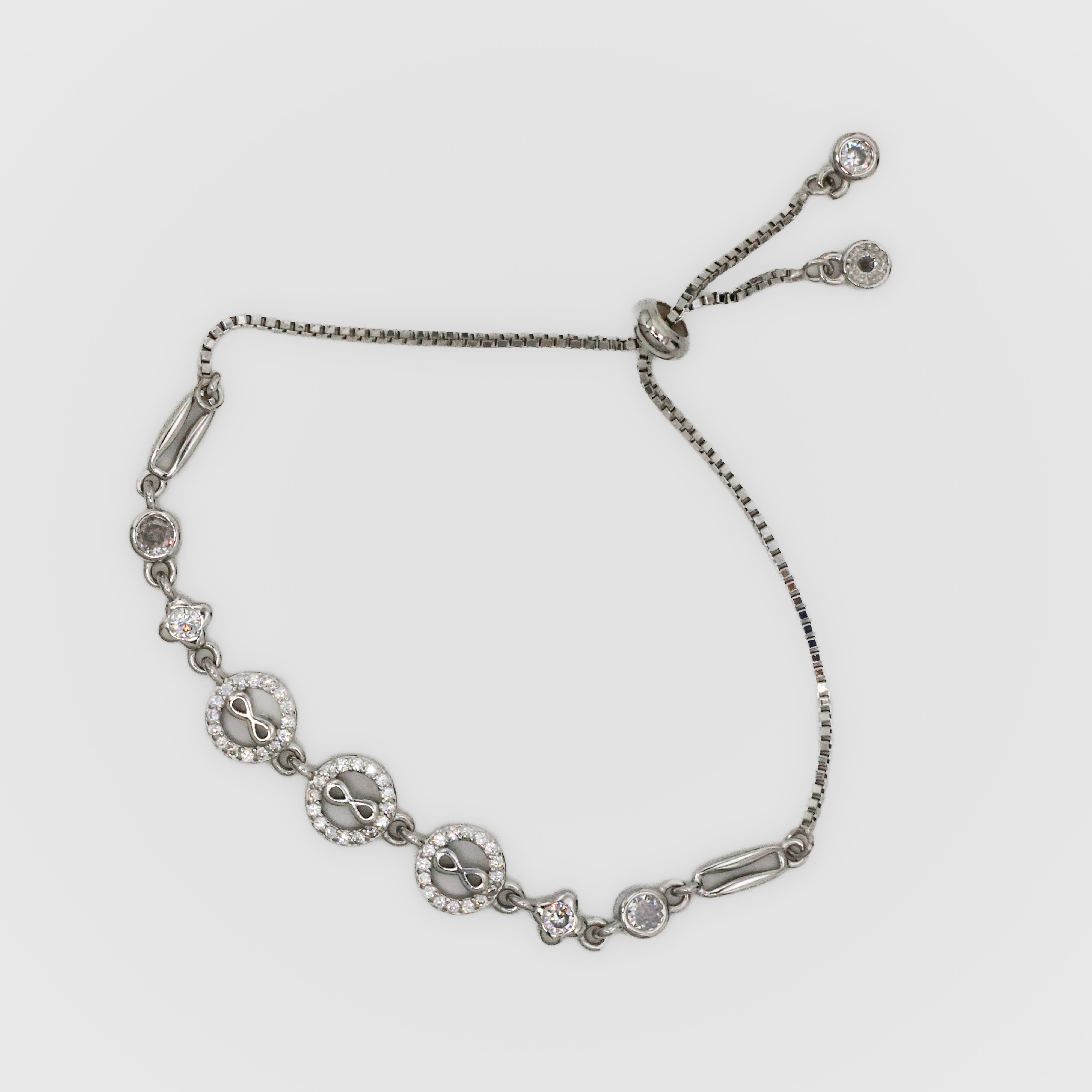 Arham Silver Palace - Silver Infinity Bracelet