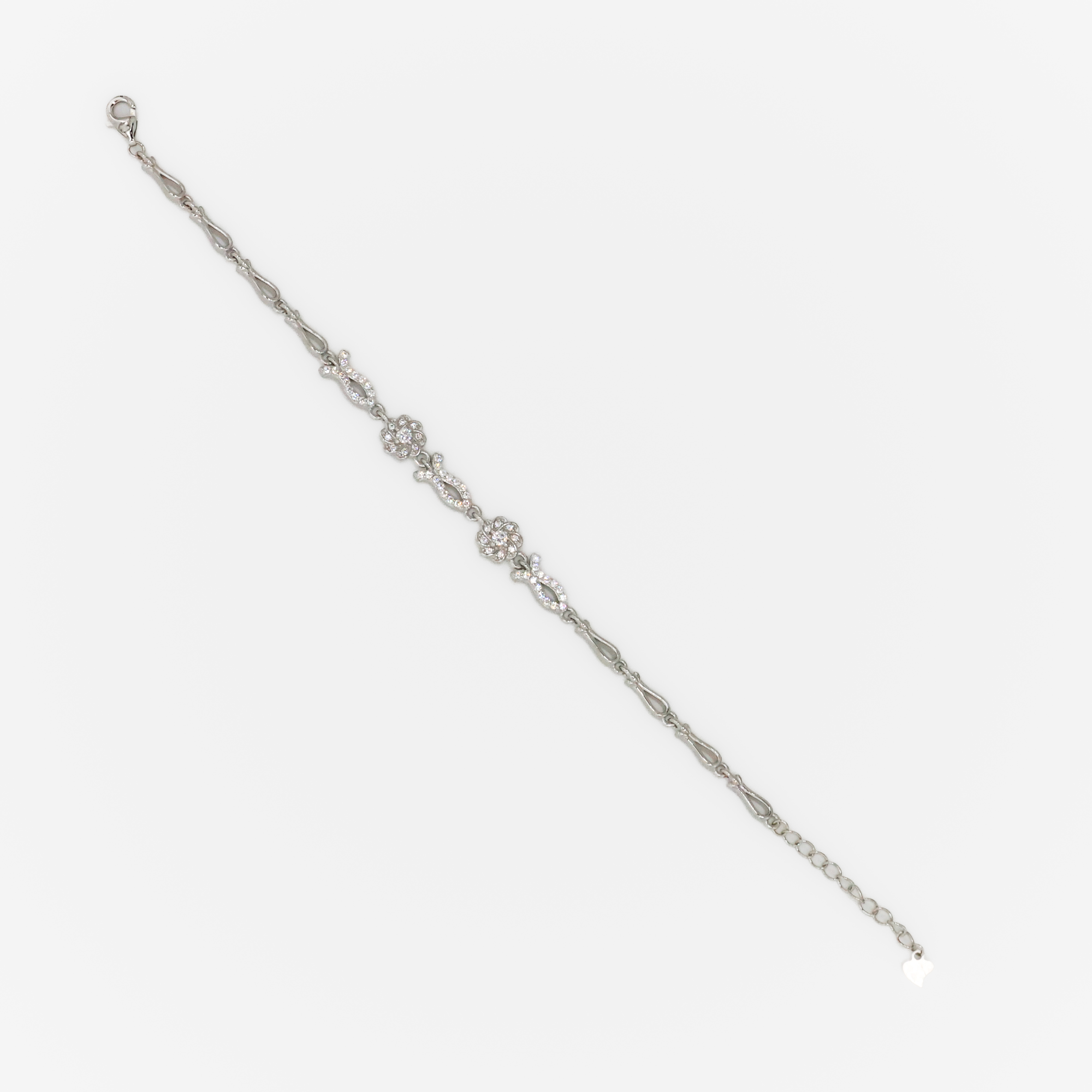 Arham Silver Palace - Silver Flower Bracelet