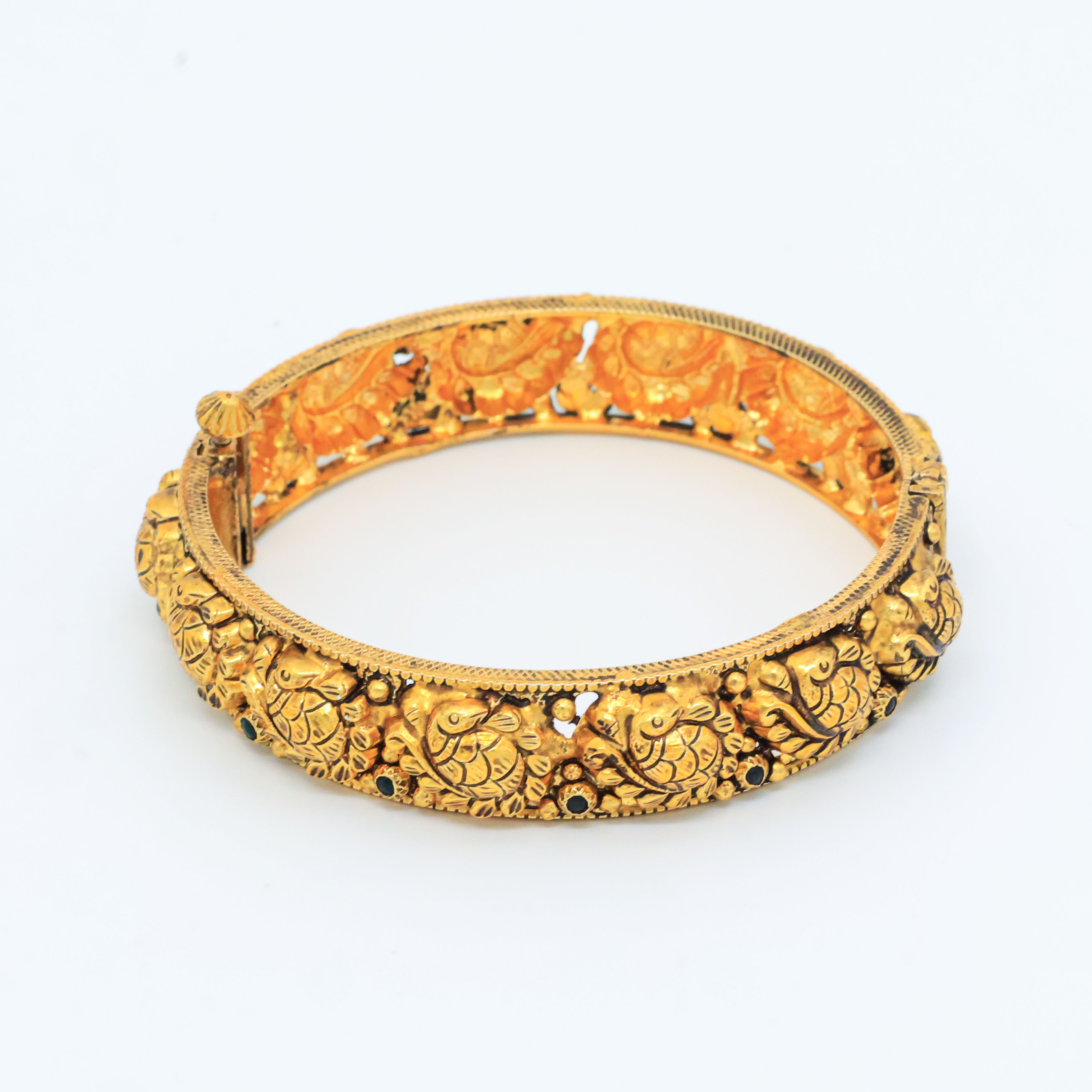 Arham Silver Palace - Gold Bangle Set