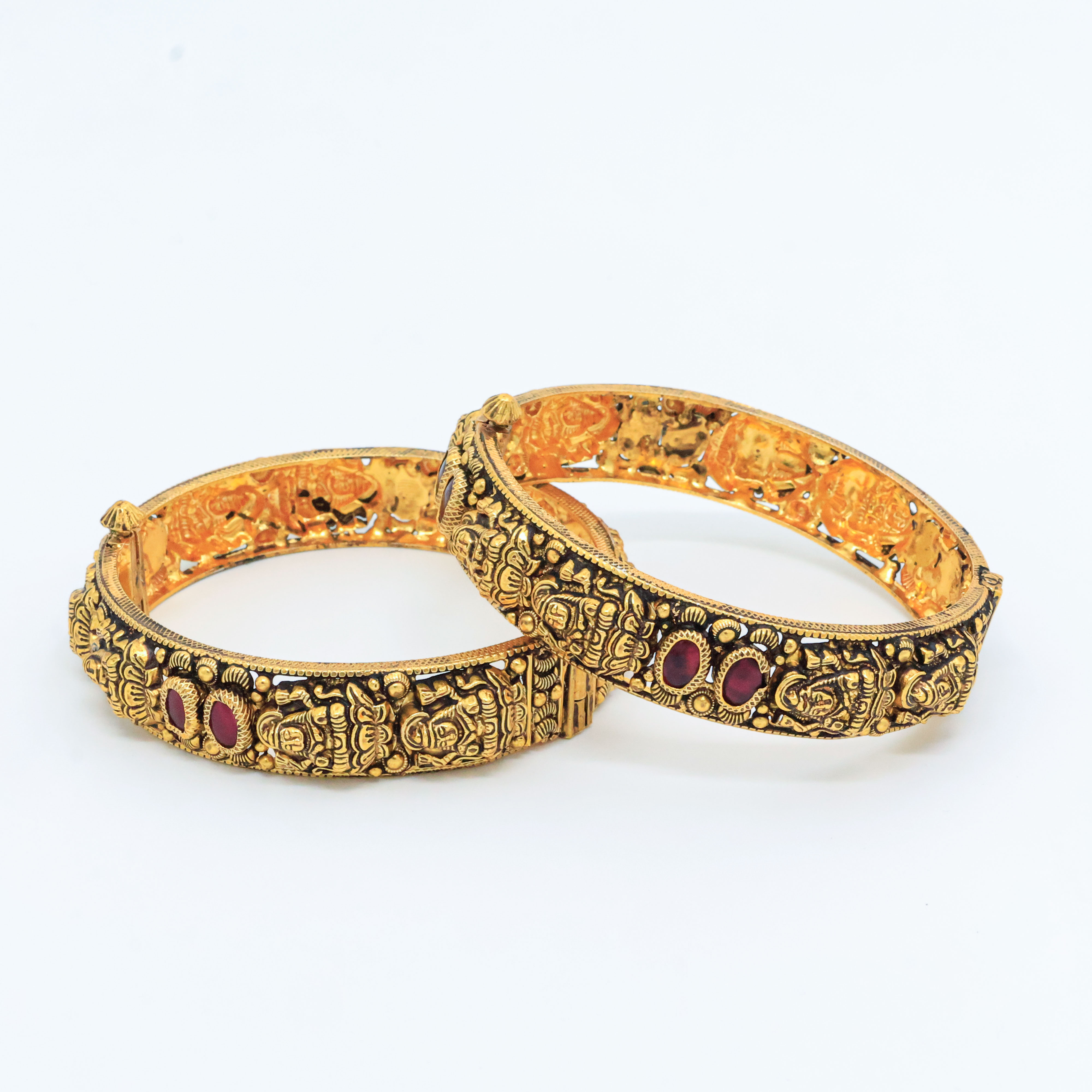 Arham Silver Palace - Gold Bangle Set