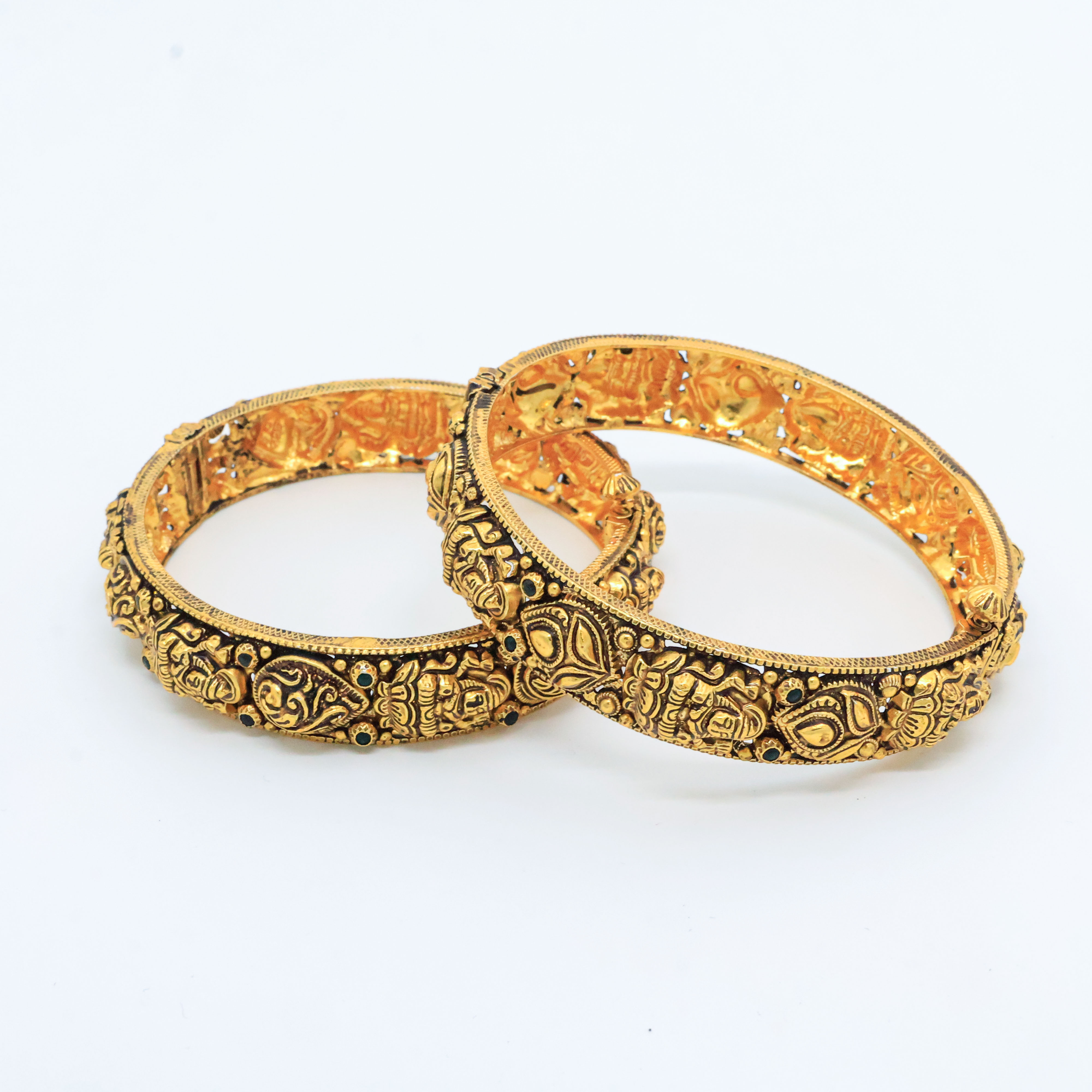 Arham Silver Palace - Gold Bangle Set