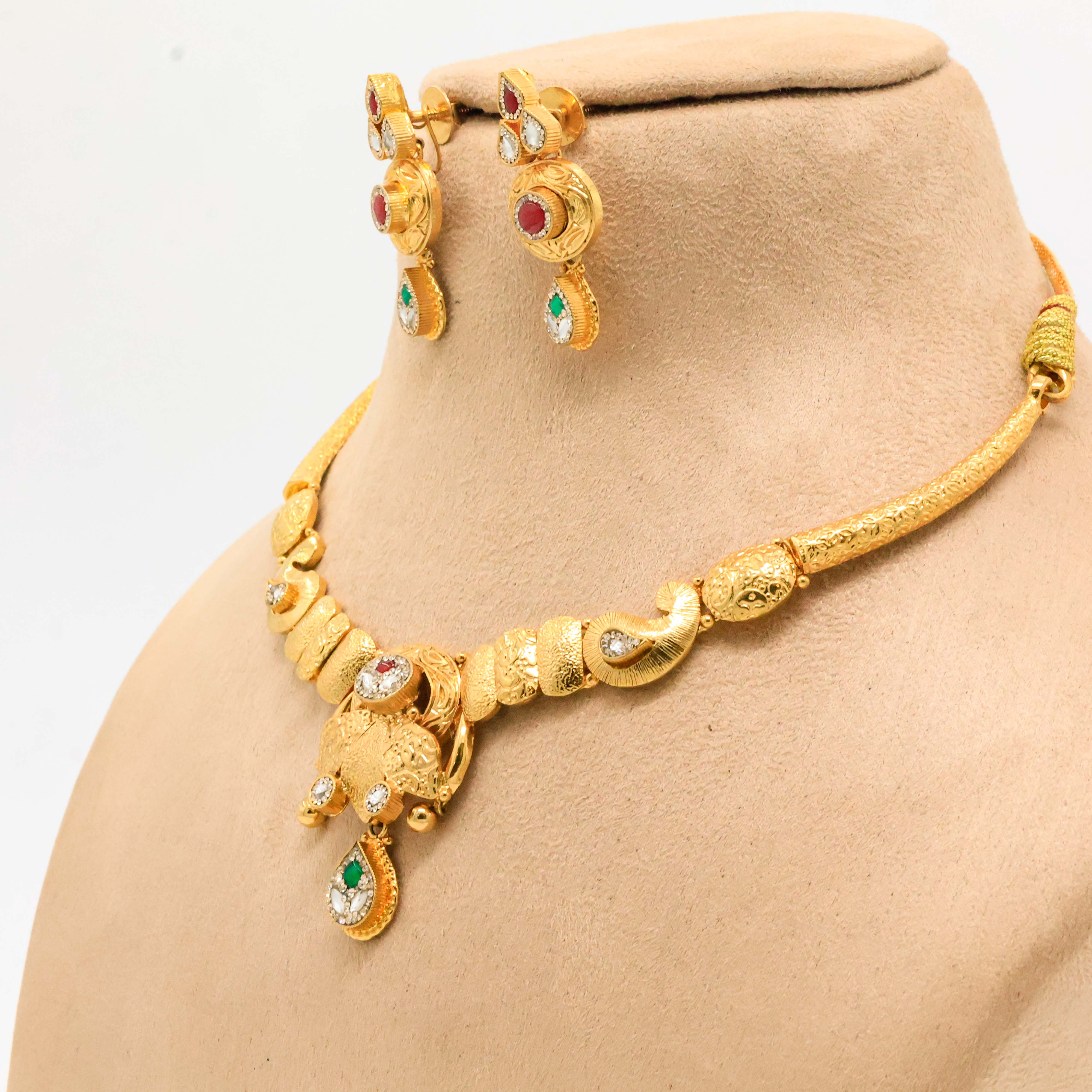 Arham Silver Palace - Gold Necklace Set