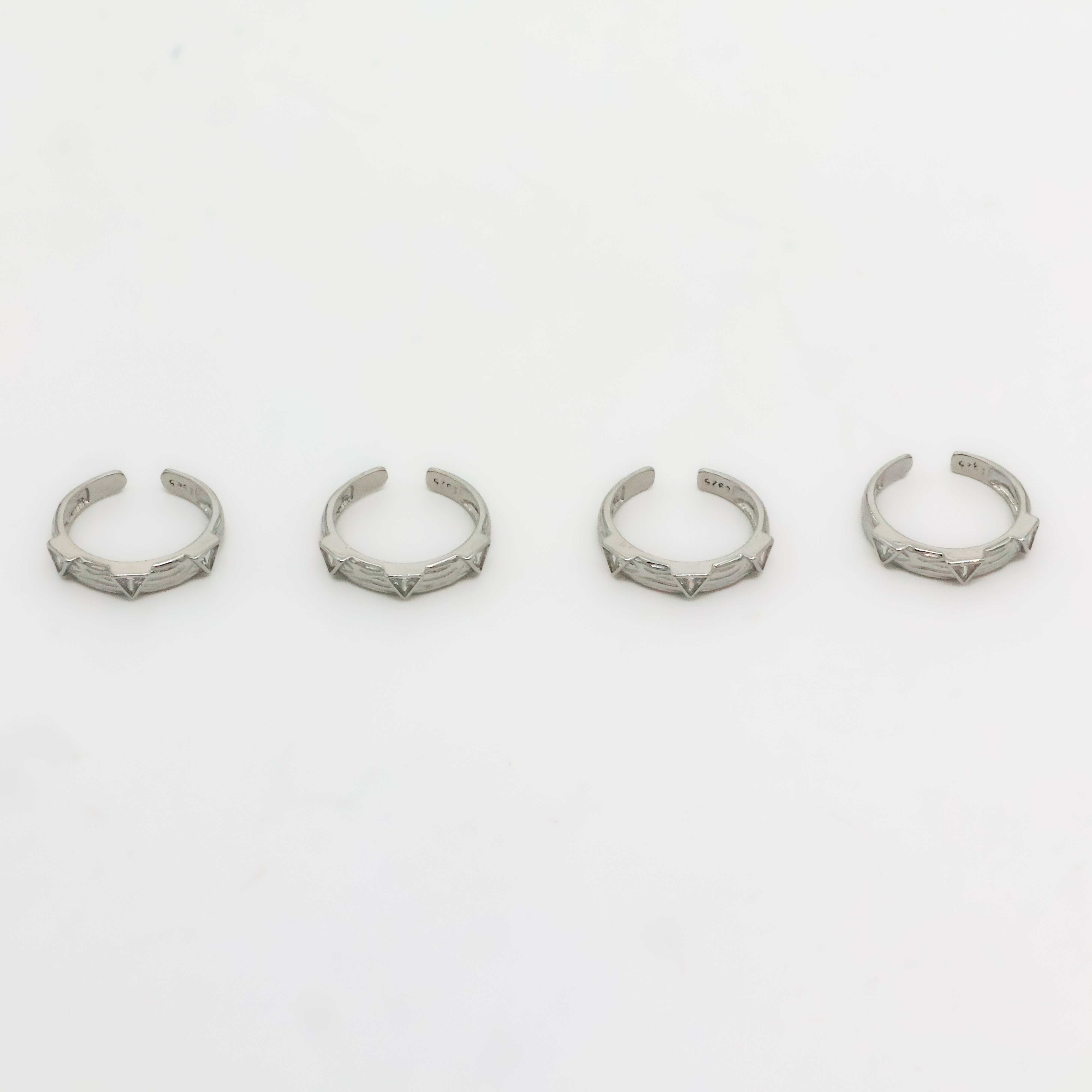 Arham Silver Palace - Silver Toe Rings