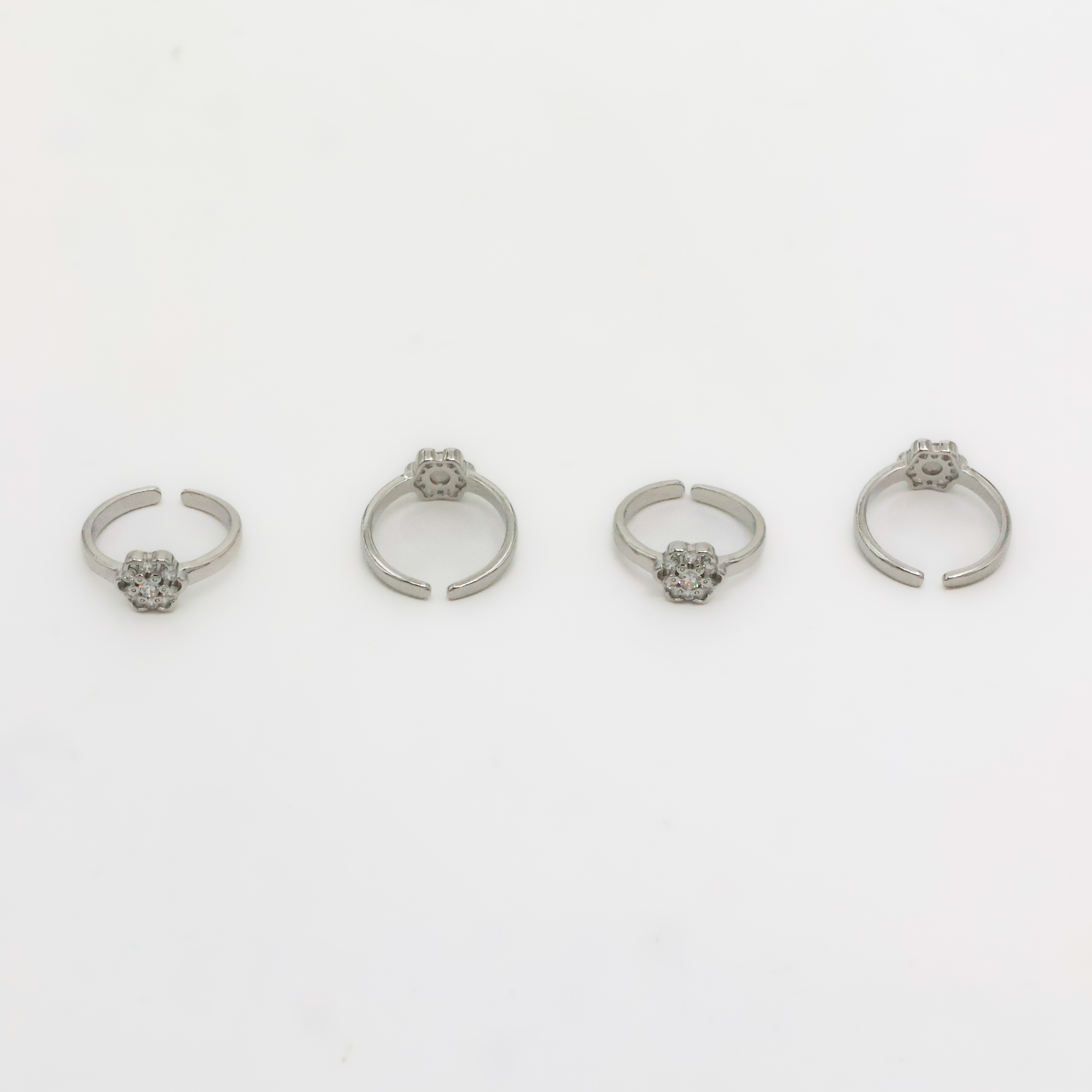 Arham Silver Palace - Silver Flower Toe Rings