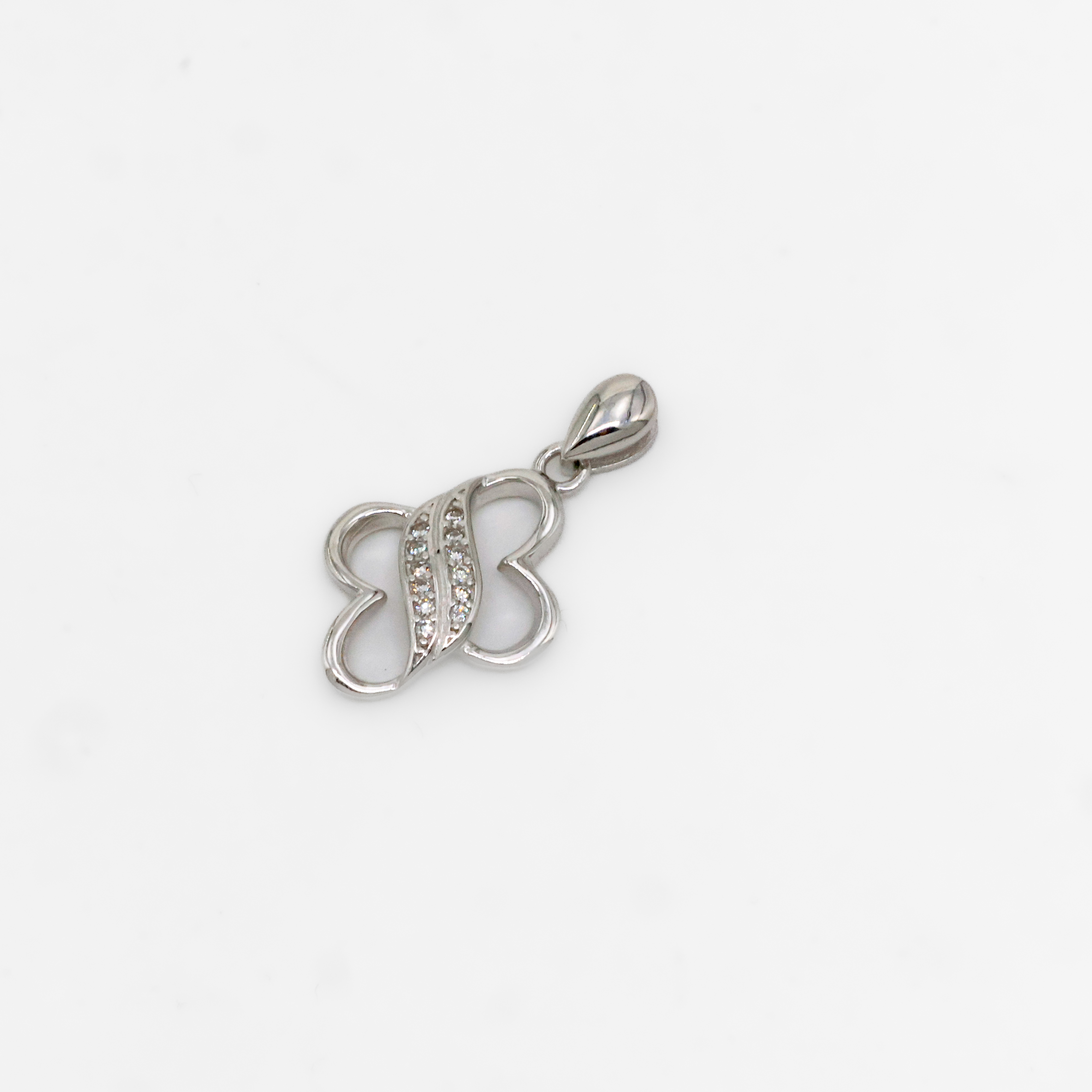 Silver Clover Pendant
