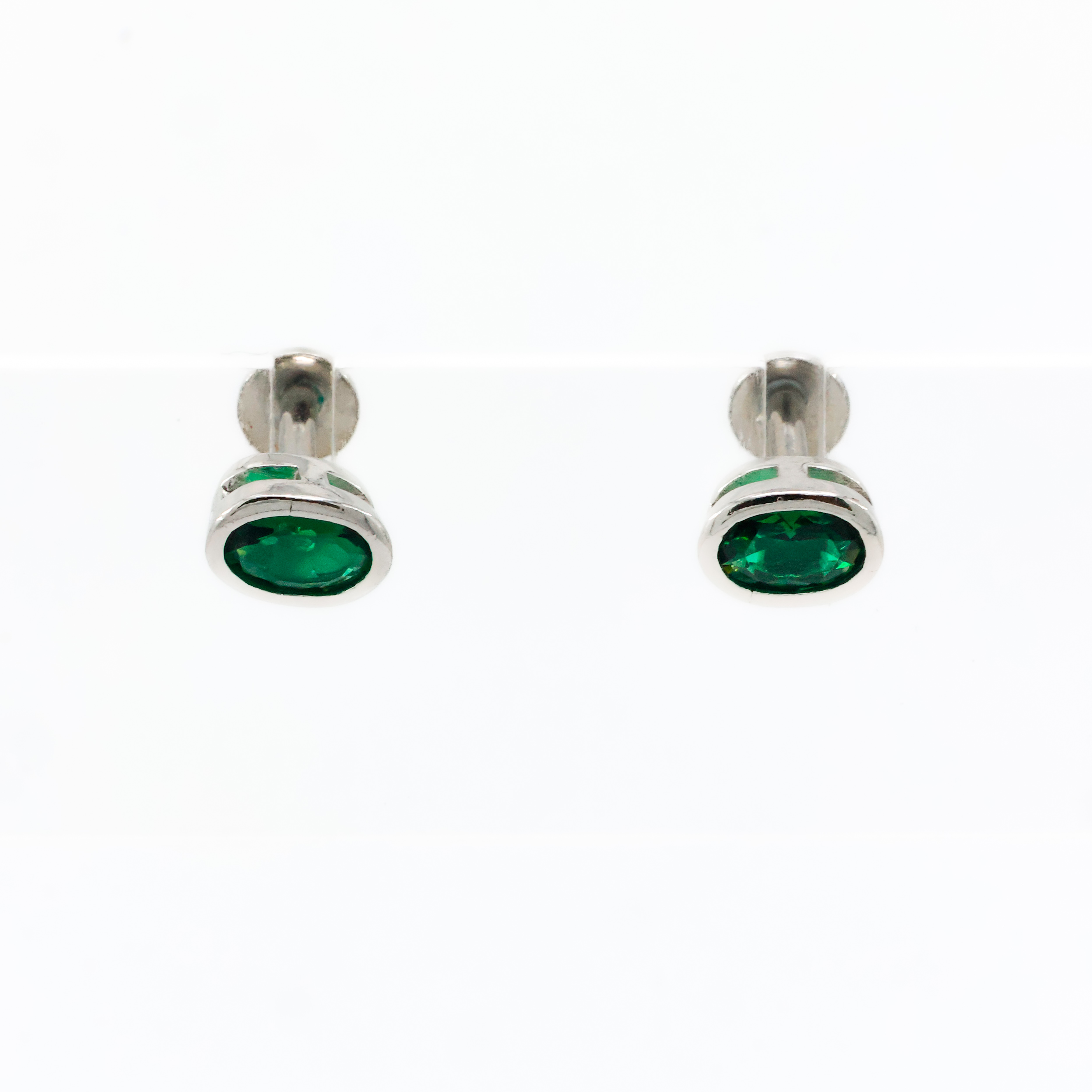 Arham Silver Palace - Silver Stud Earrings