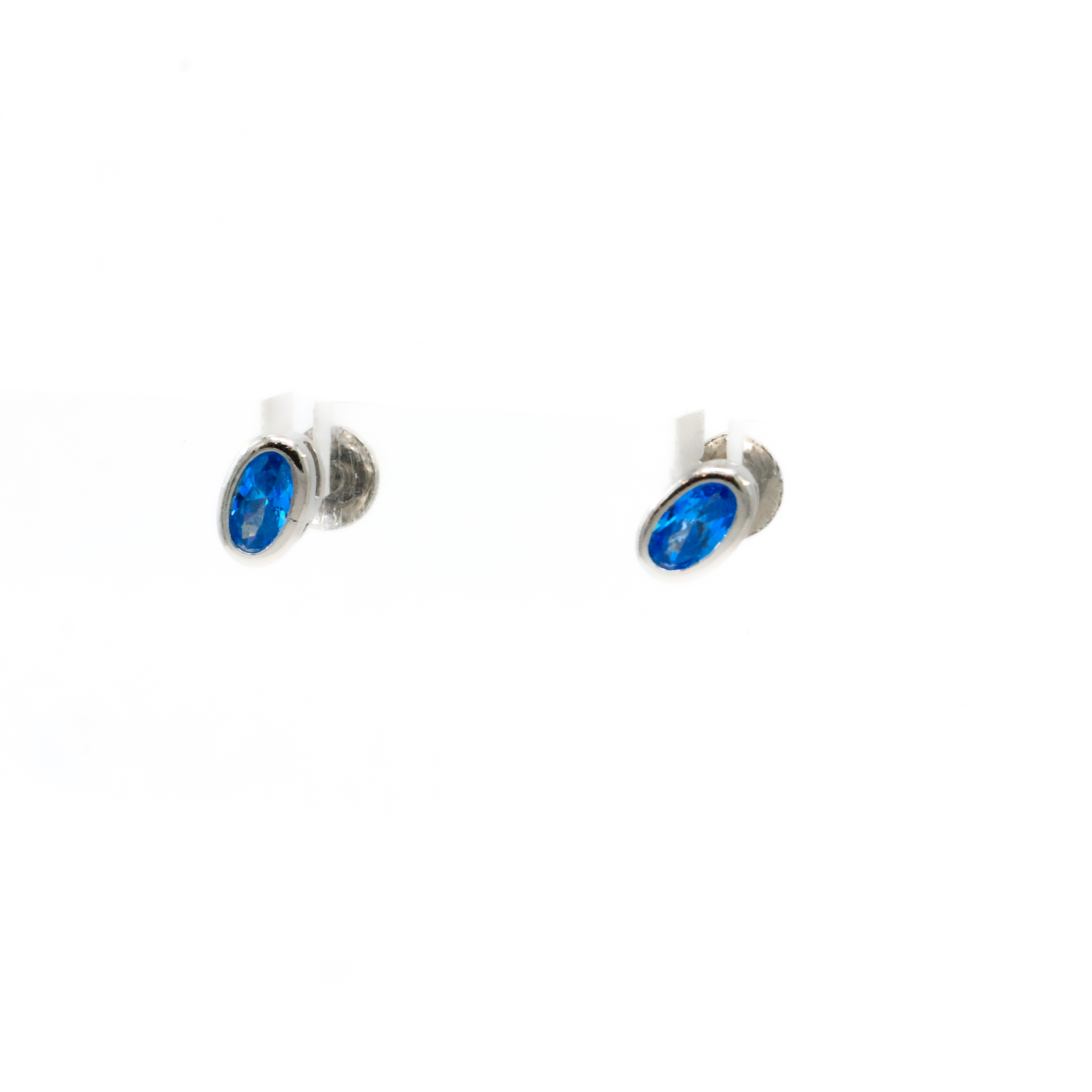 Arham Silver Palace - Silver Stud Earrings