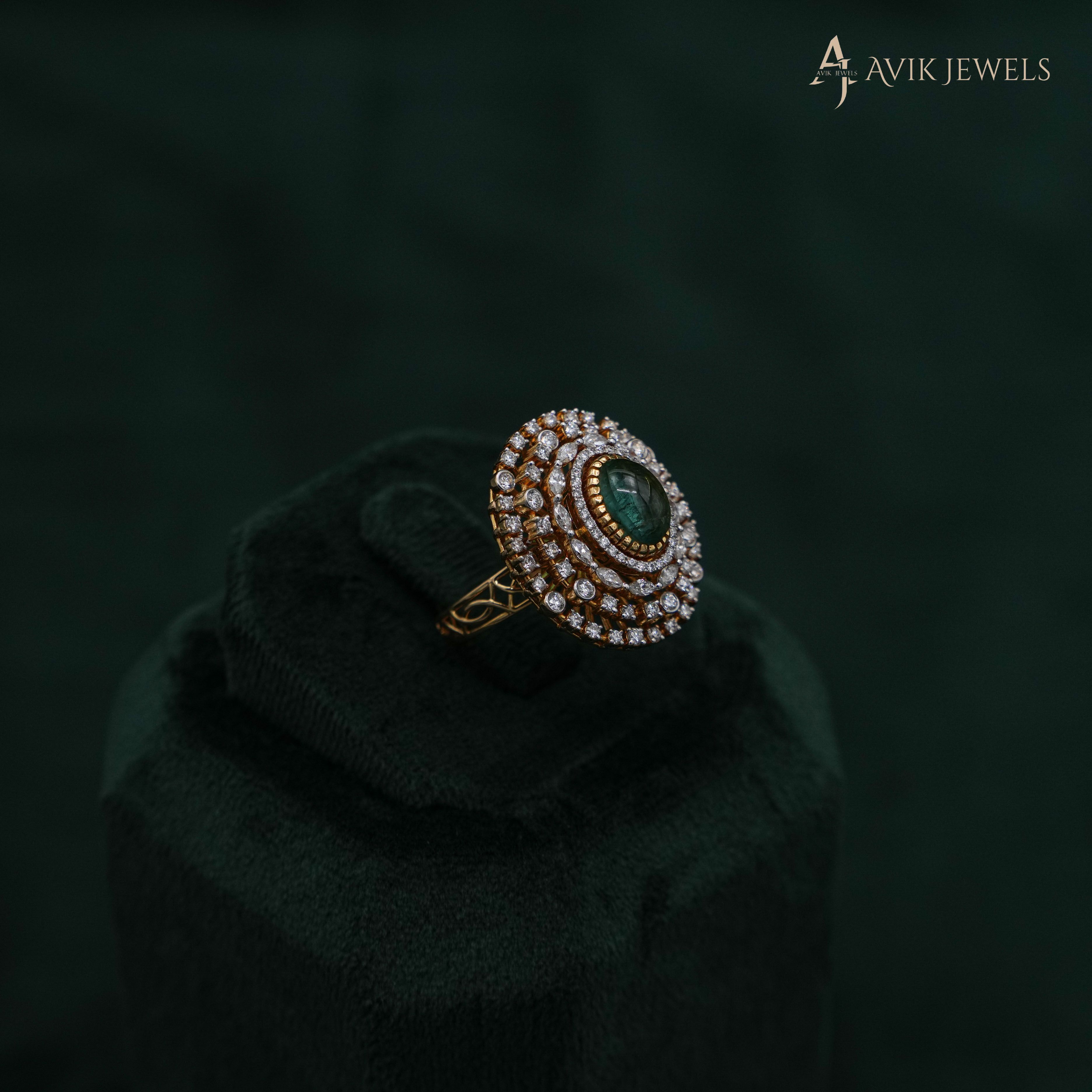 Avik Jewels - Emerald Diamond Ring