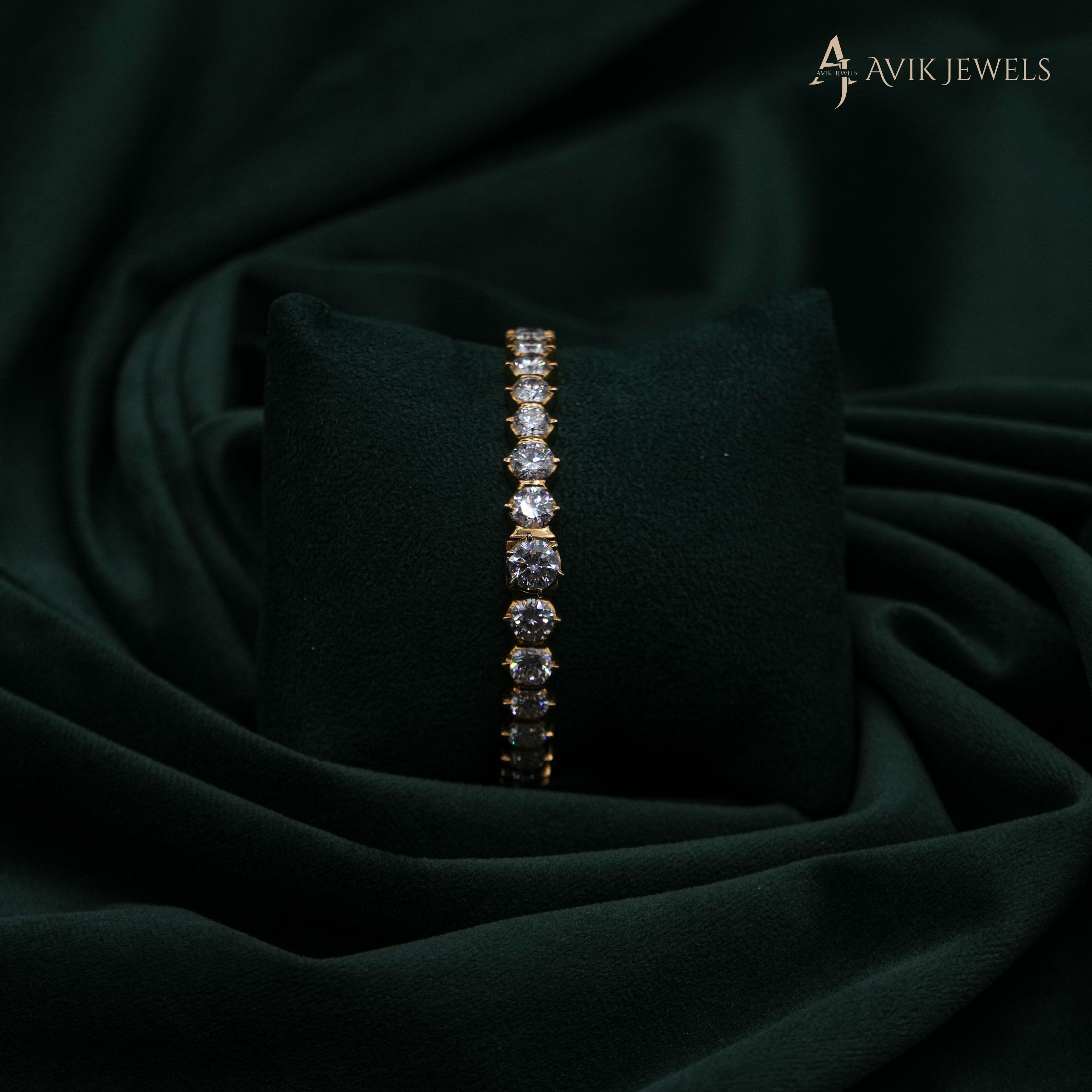 Avik Jewels - Lab Grown Diamond Tennis Bracelet
