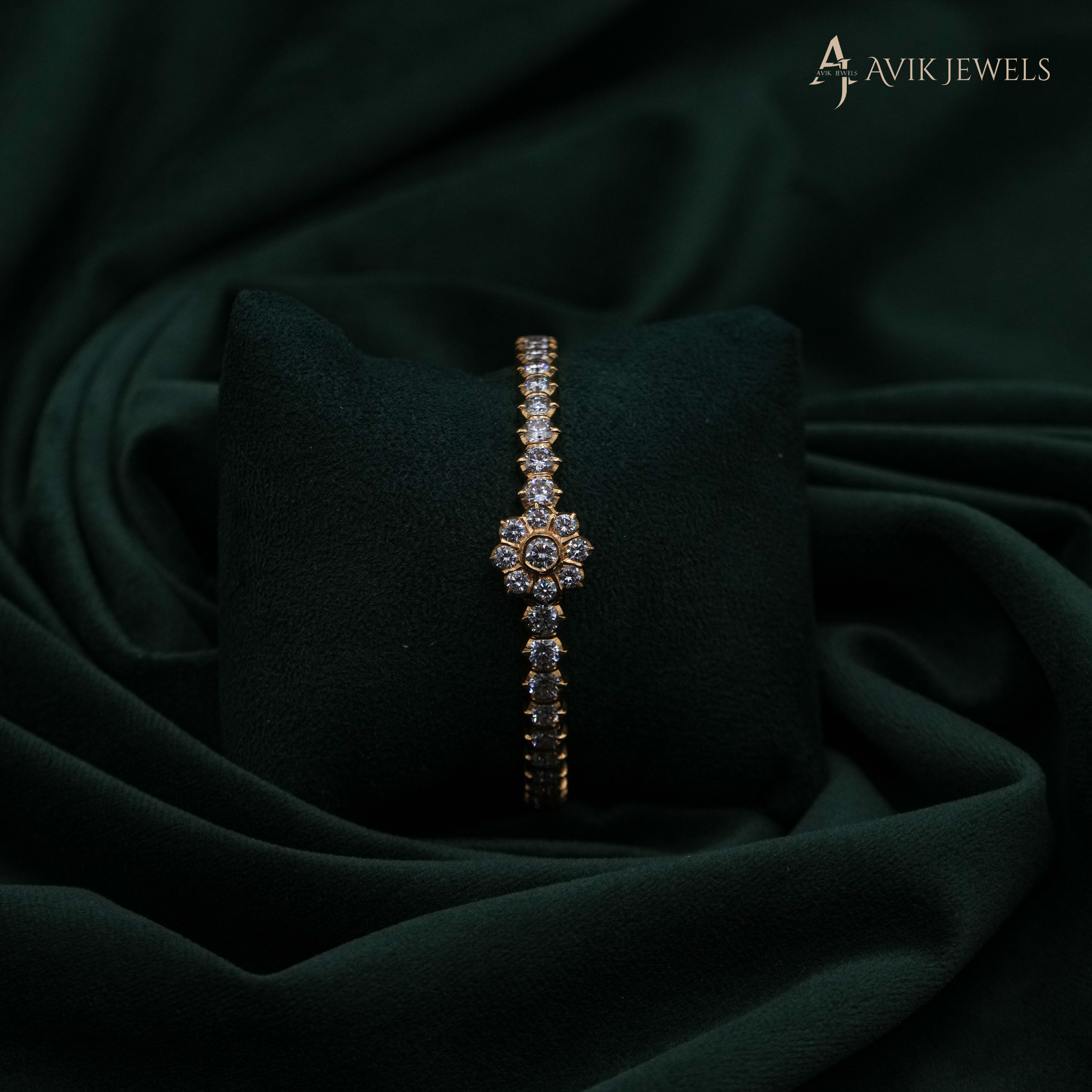 Avik Jewels - Lab Grown Diamond Tennis Bracelet