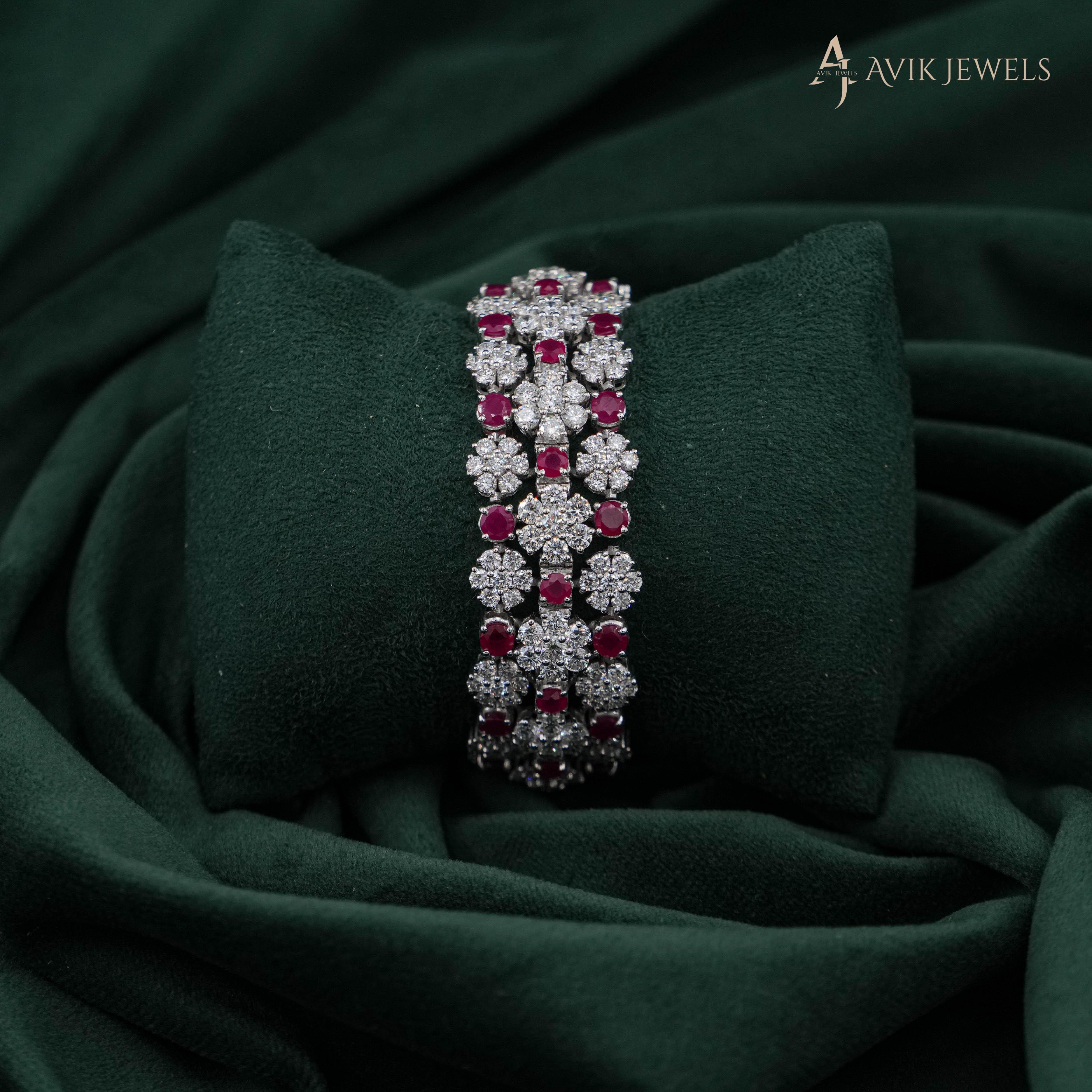 Avik Jewels - Lab Grown Diamond Tennis Bracelet