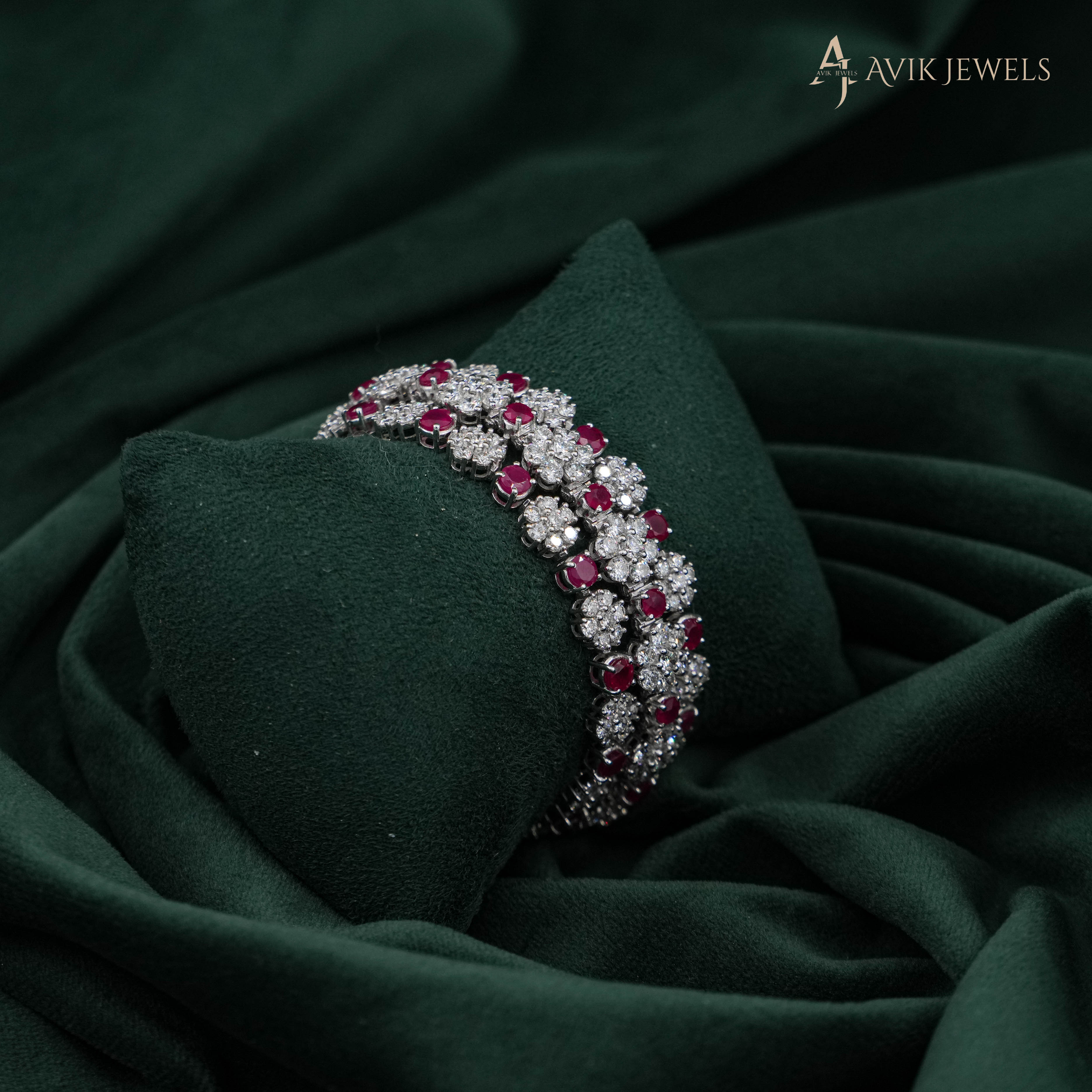 Avik Jewels - Lab Grown Diamond Tennis Bracelet