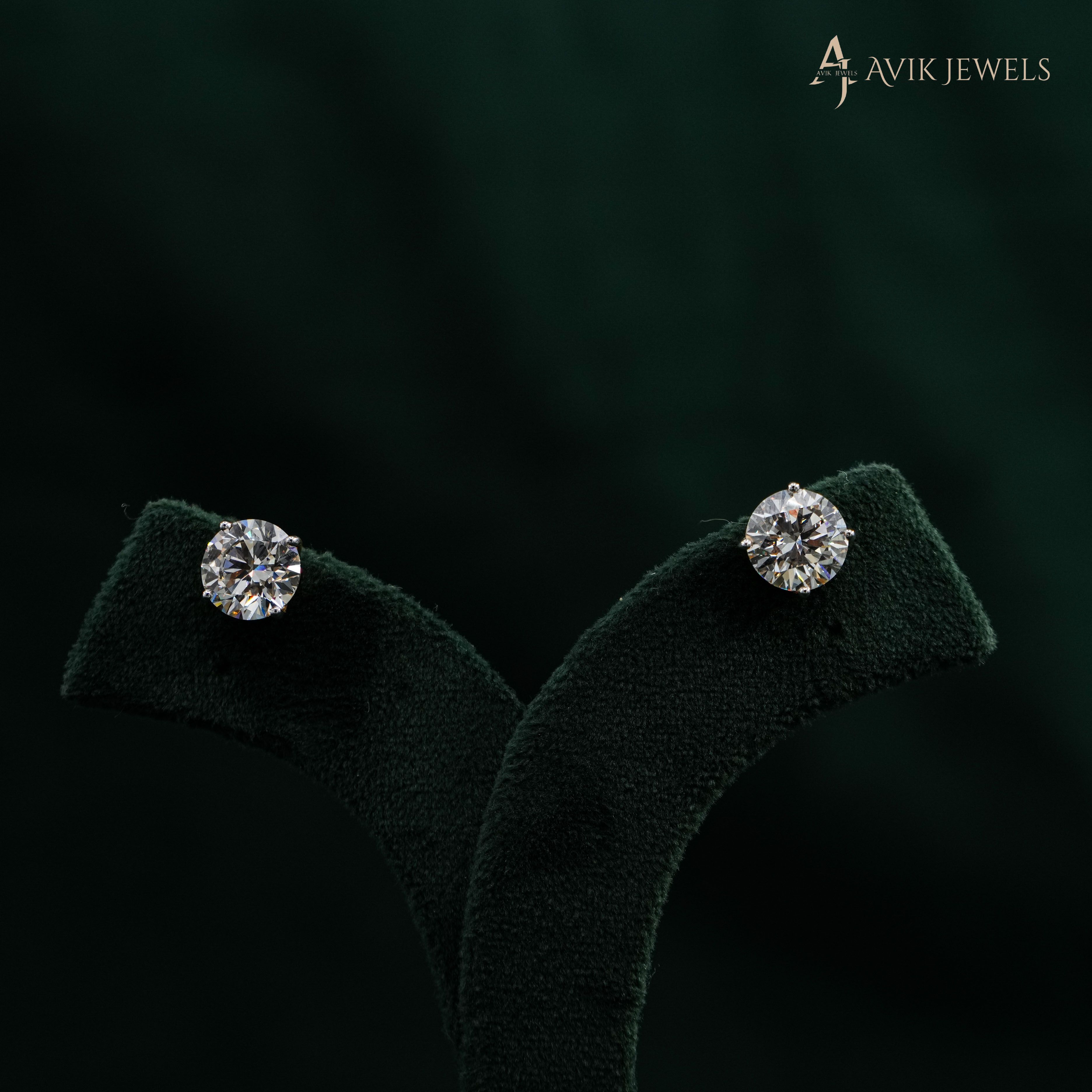 Avik Jewels - Lab Grown Diamond Stud Earrings