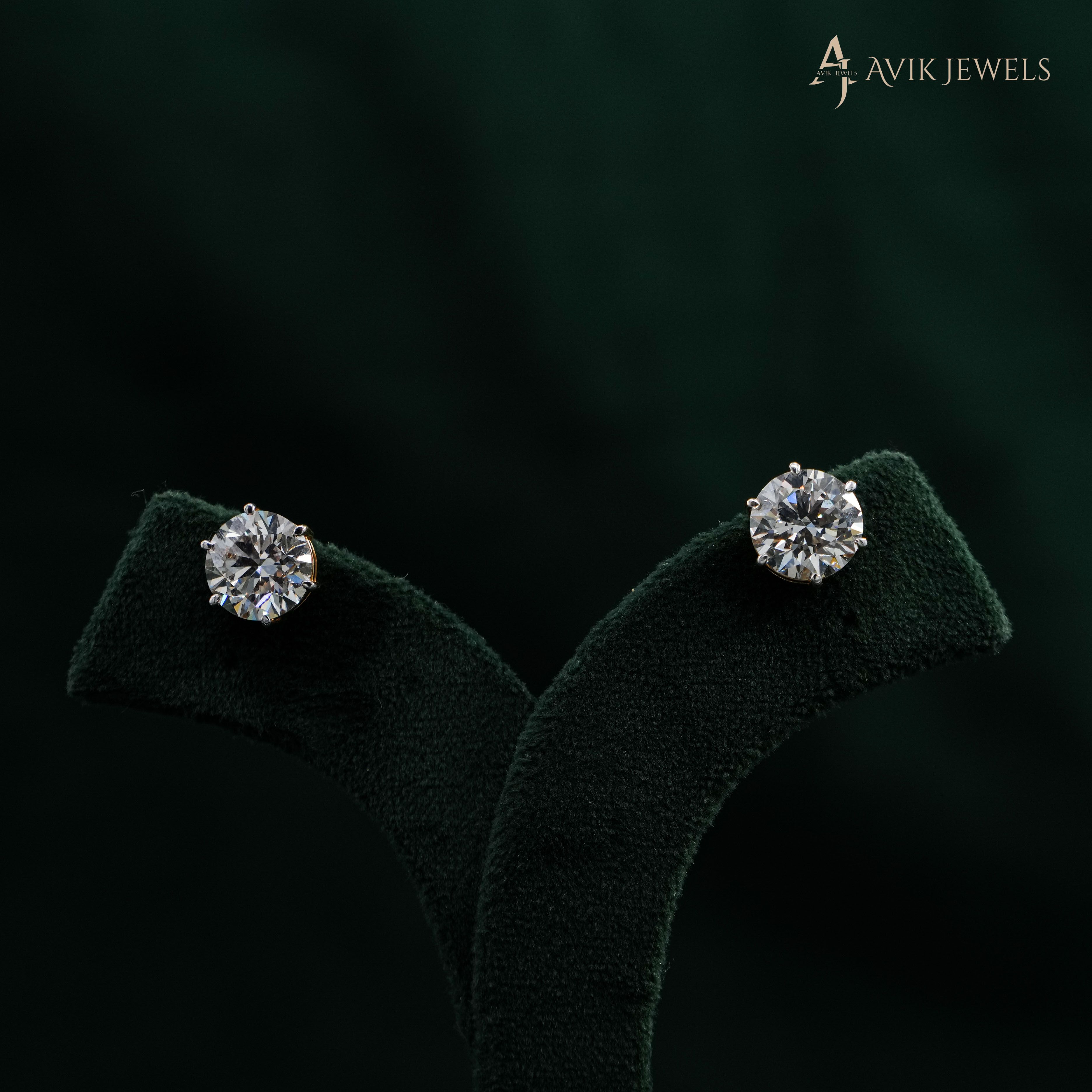 Avik Jewels - Lab Grown Diamond Stud Earrings