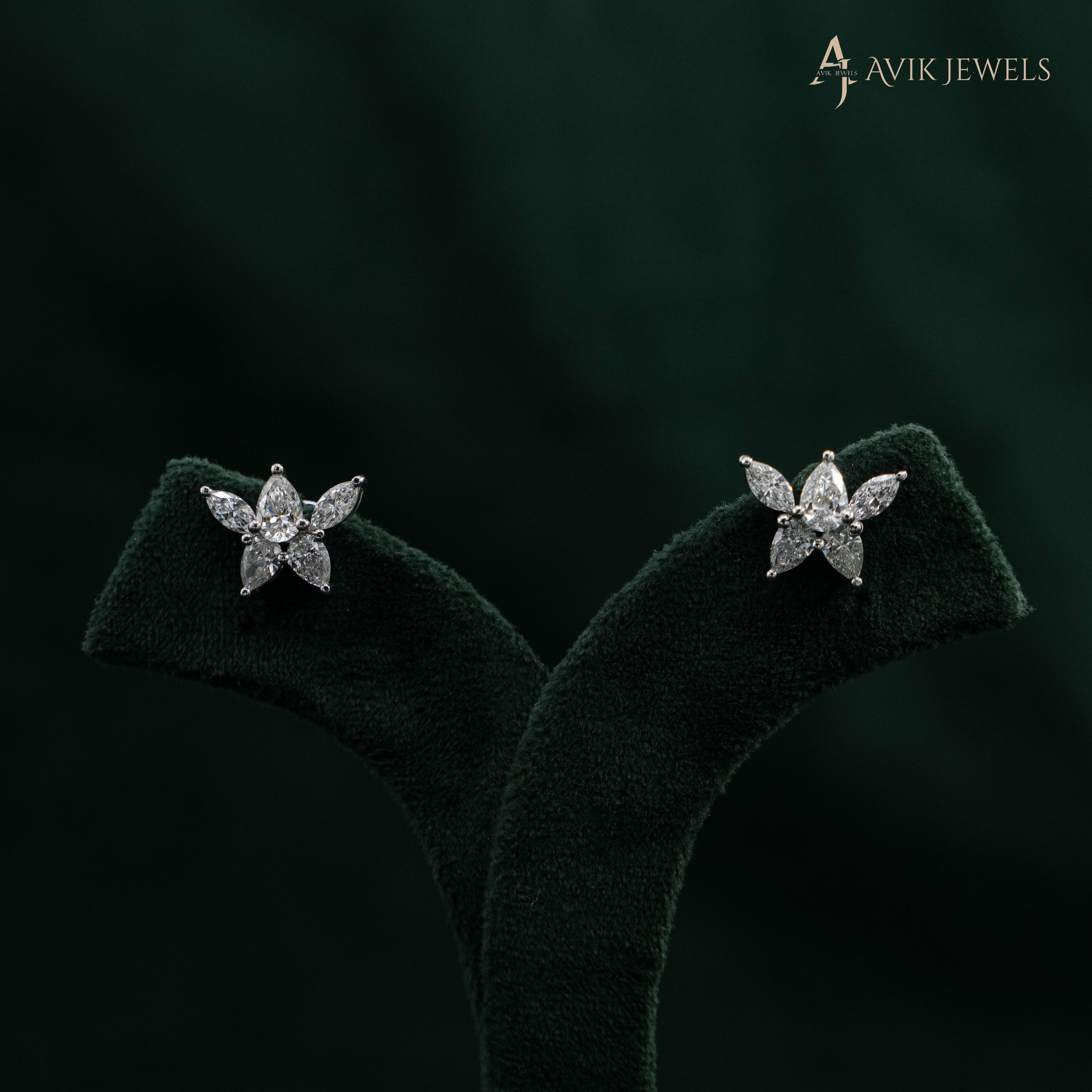 Lab Grown Diamond Cluster Earrings