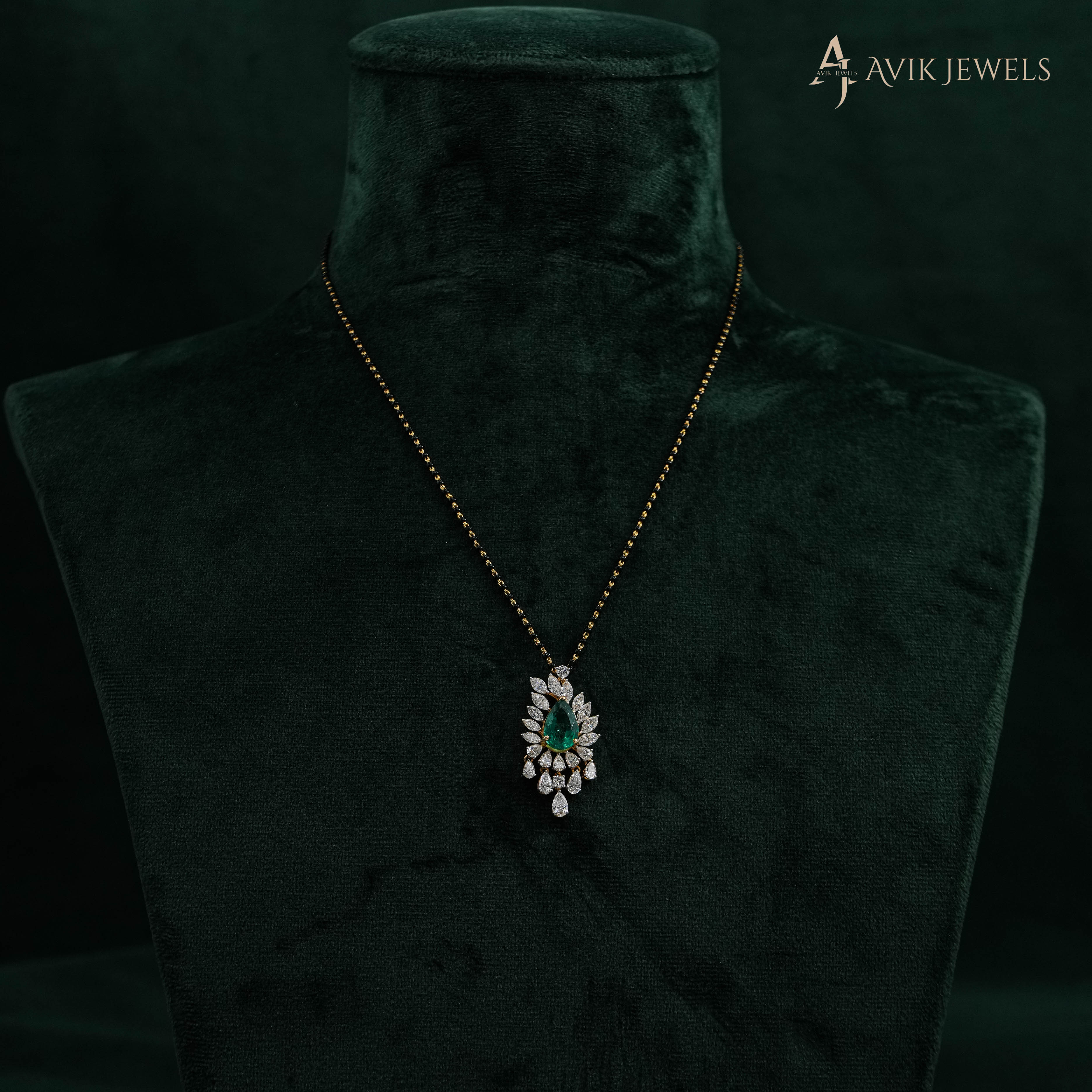 Lab Grown Diamond Floral Pendant