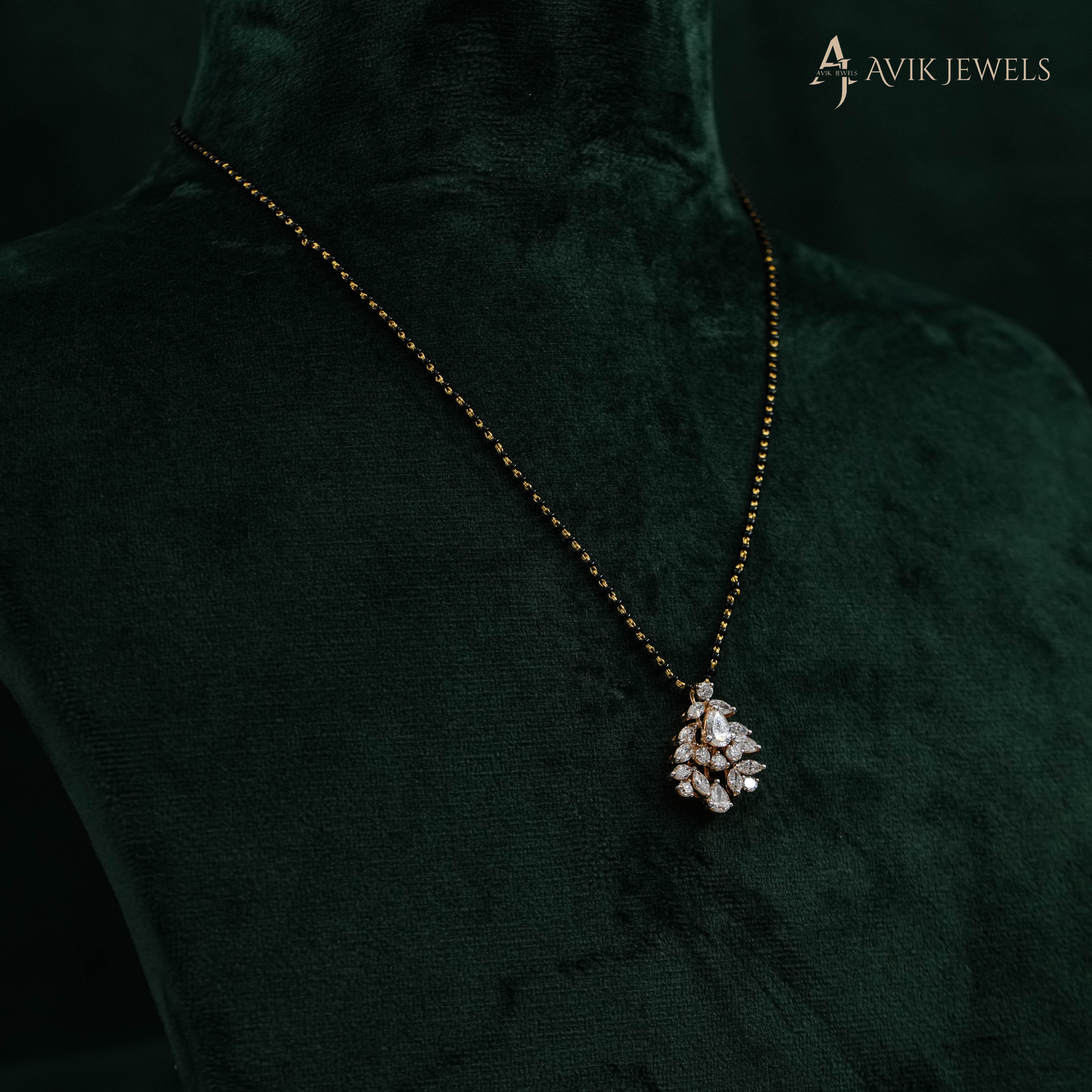 Lab Grown Diamond Floral Pendant