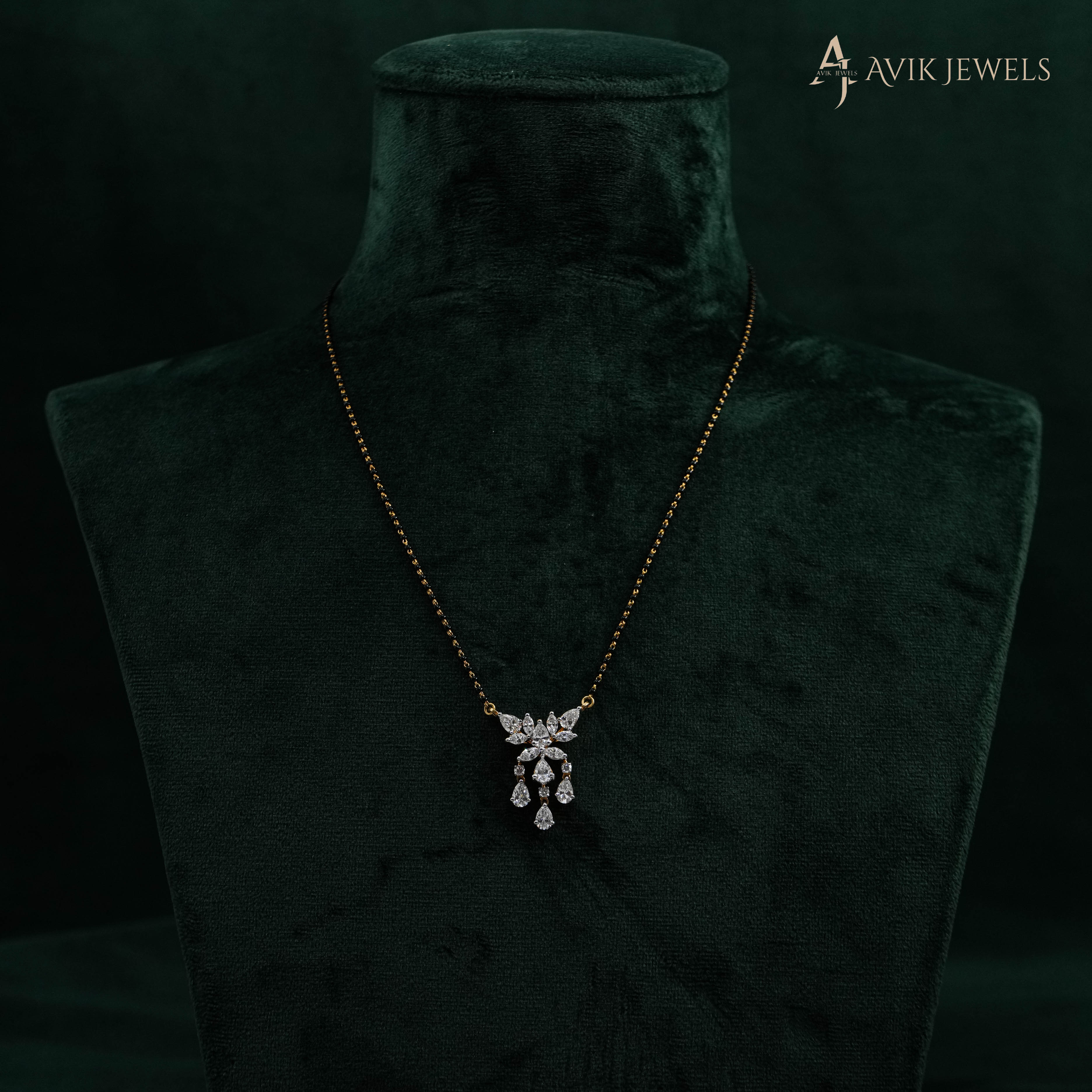 Lab Grown Diamond Mangalsutra Pendant