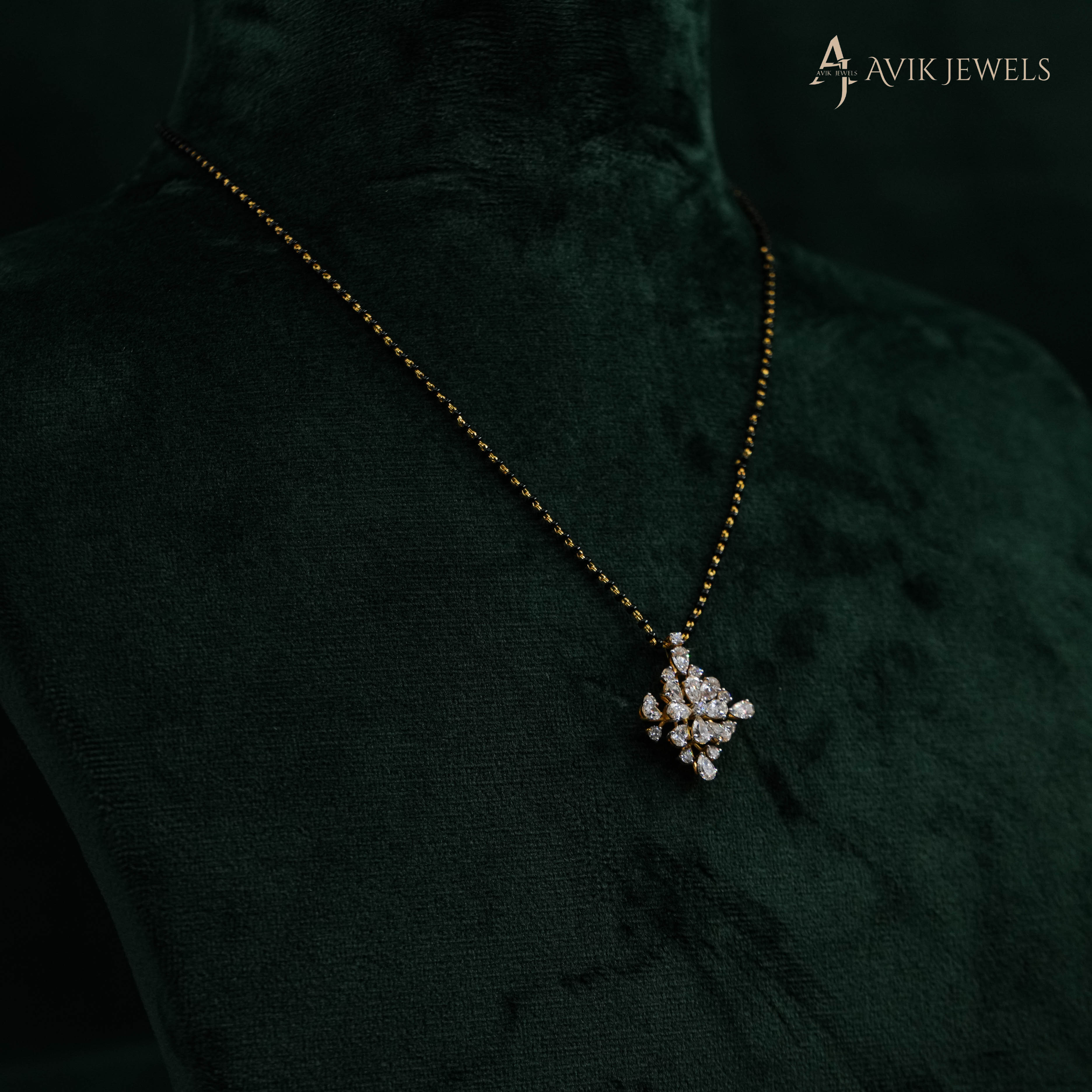 Lab Grown Diamond Mangalsutra Pendant
