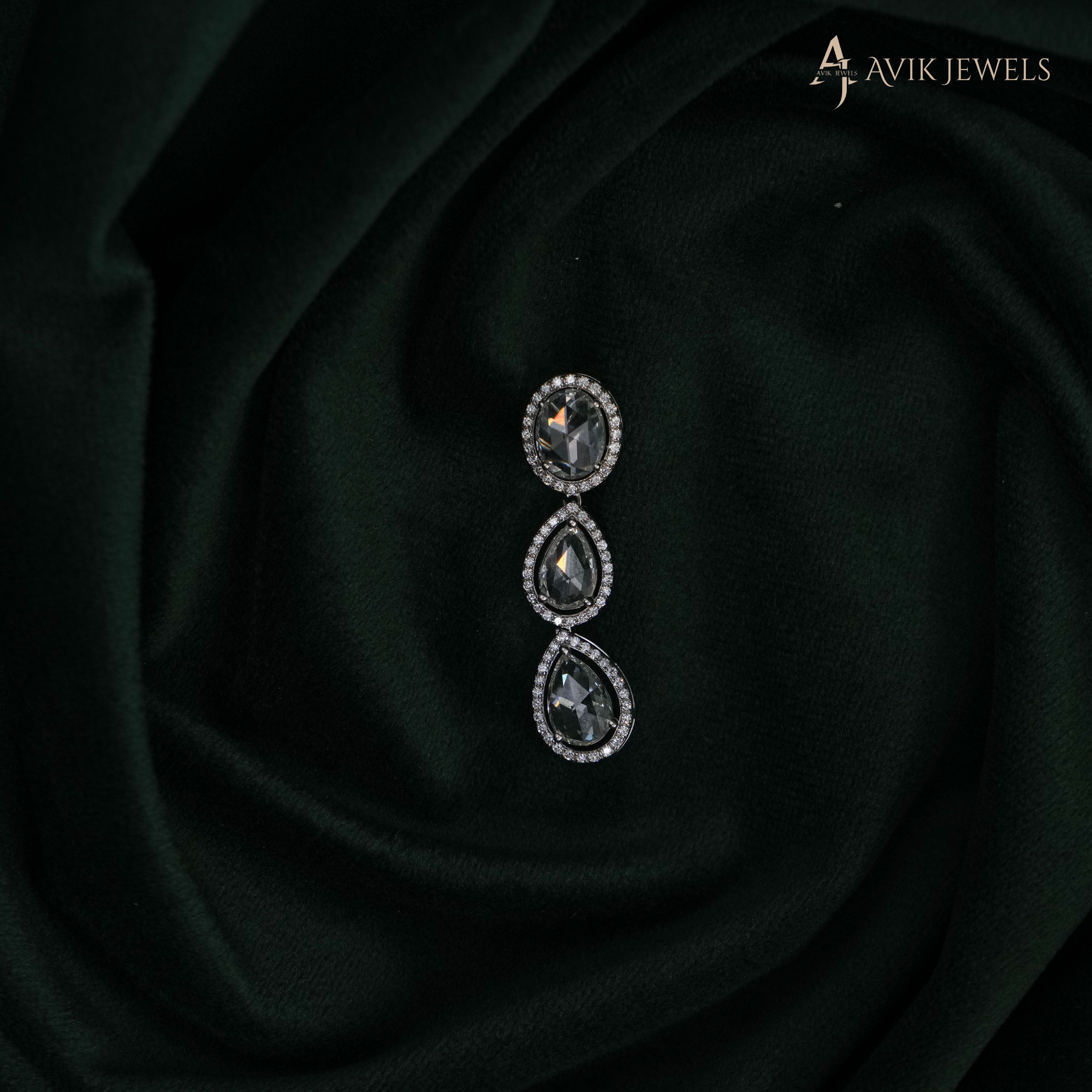 Lab Grown Diamond Gold Pendant